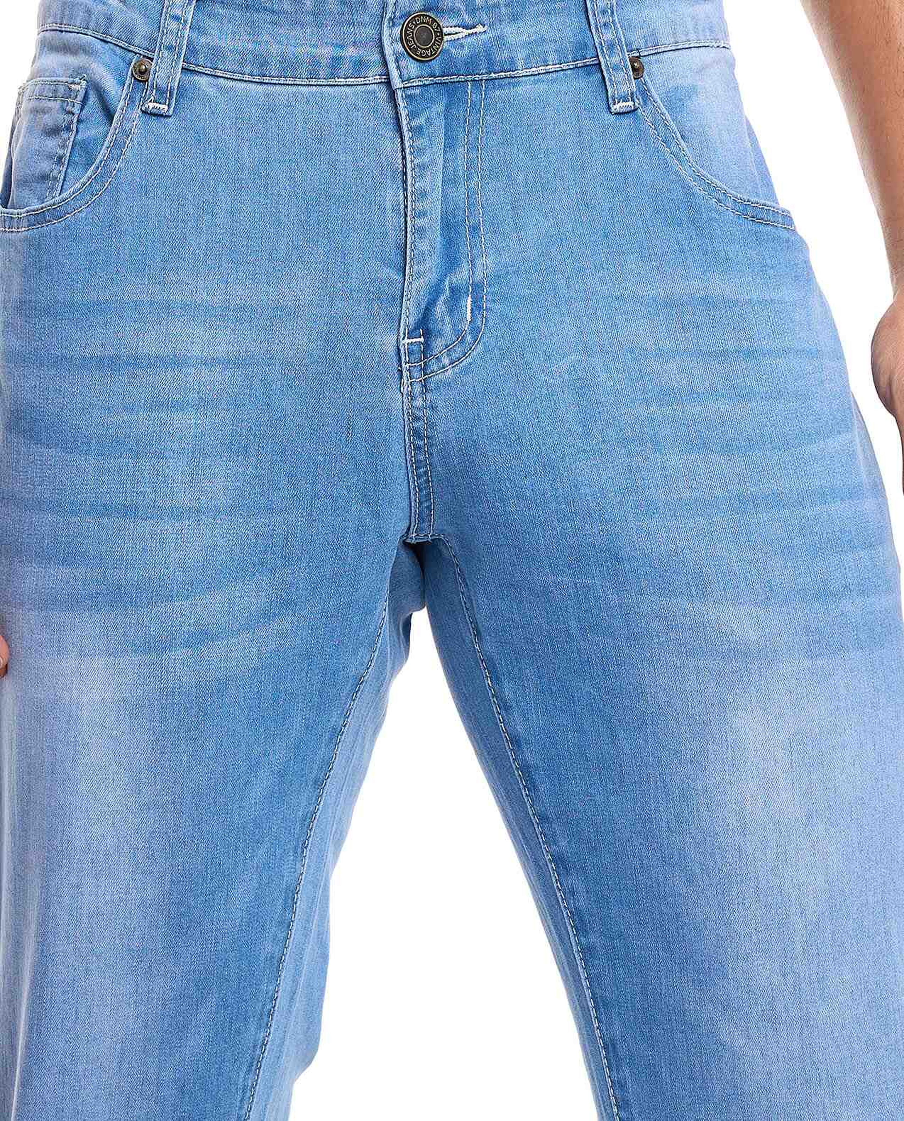 Solid Slim Fit Jeans with Button Closure