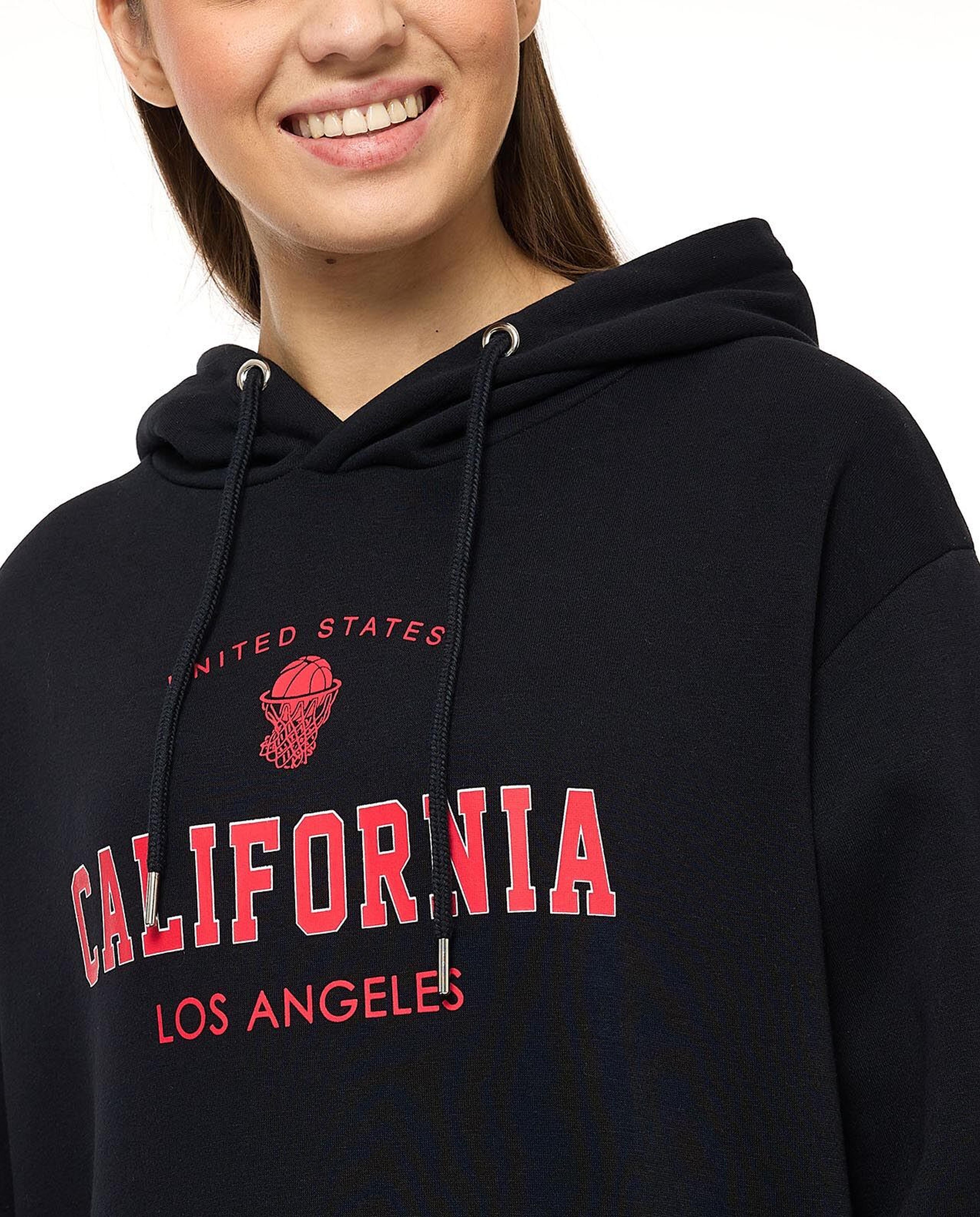 هودي بأكمام طويلة  وطبعة فارسيتي