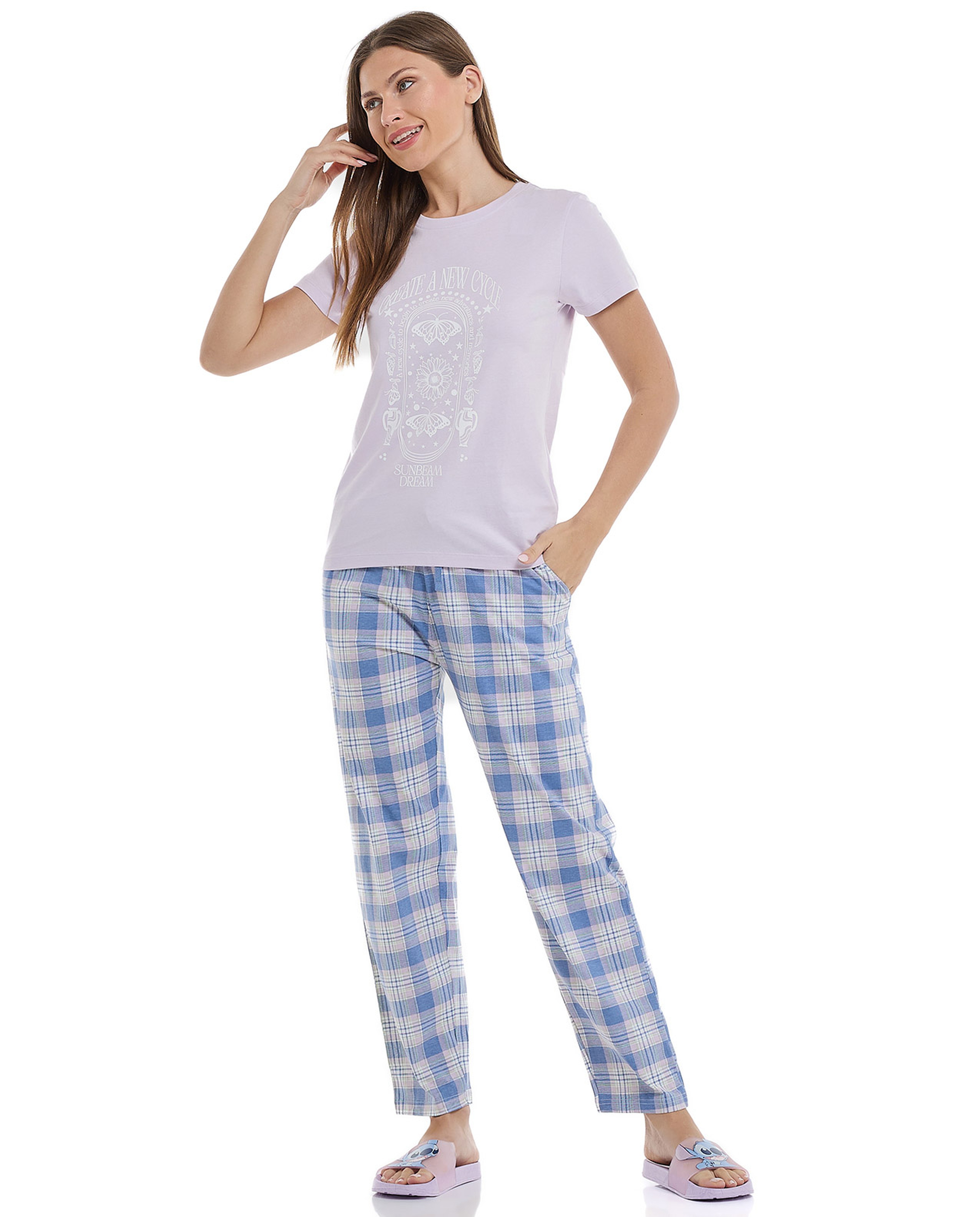 Graphic Print T-Shirt with Crew Neck and Short Sleeves