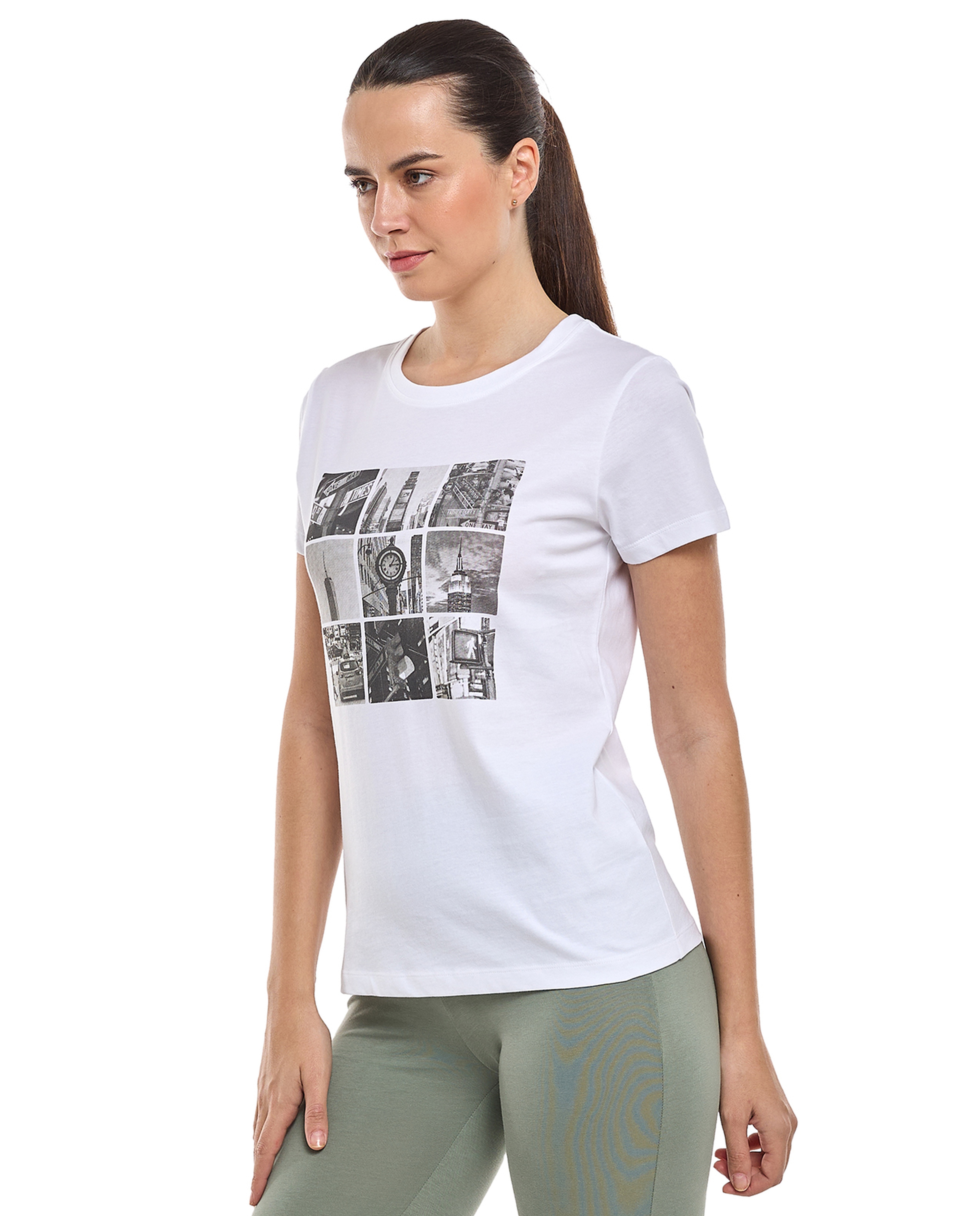 Graphic Print T-Shirt with Crew Neck and Short Sleeves