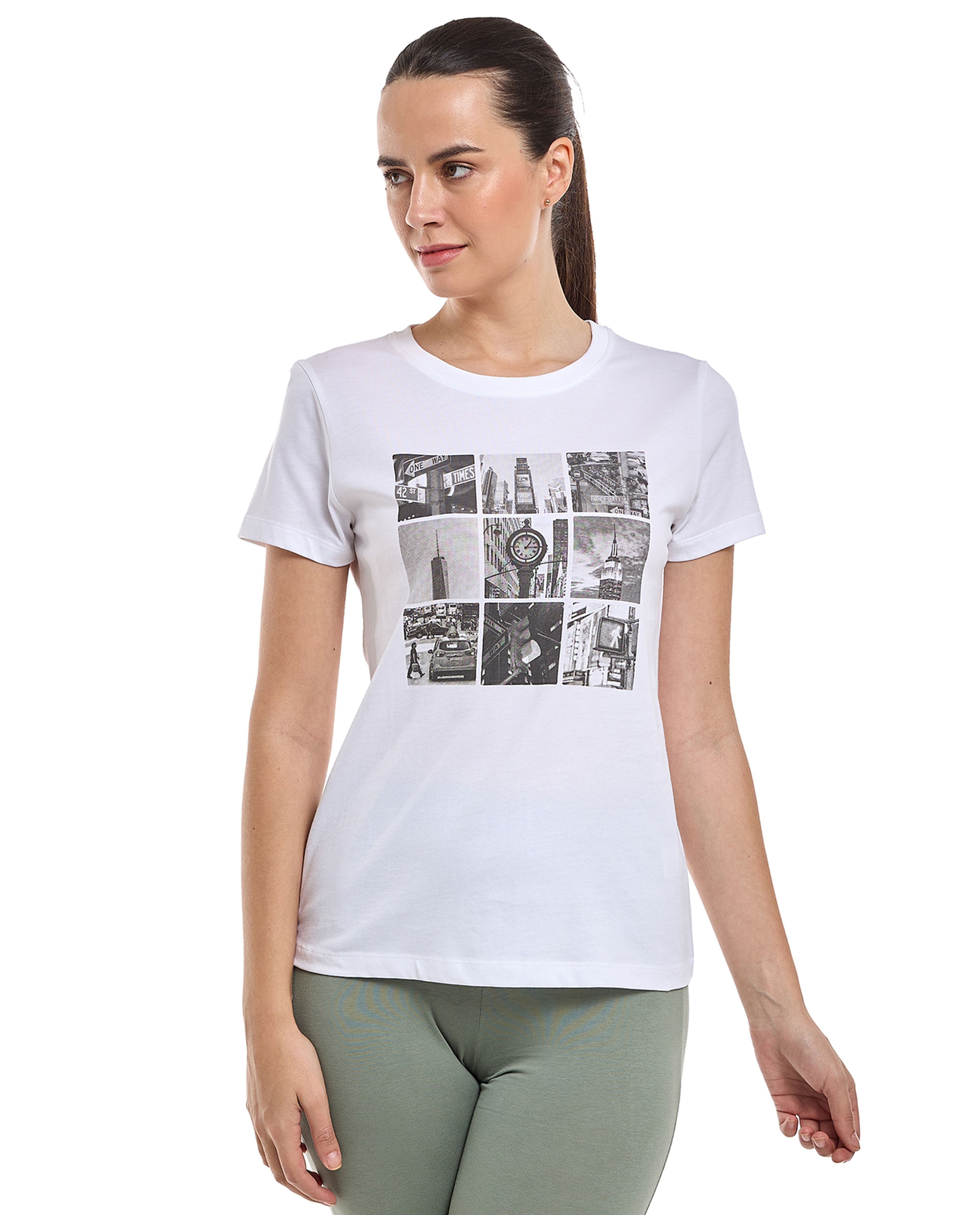 Graphic Print T-Shirt with Crew Neck and Short Sleeves