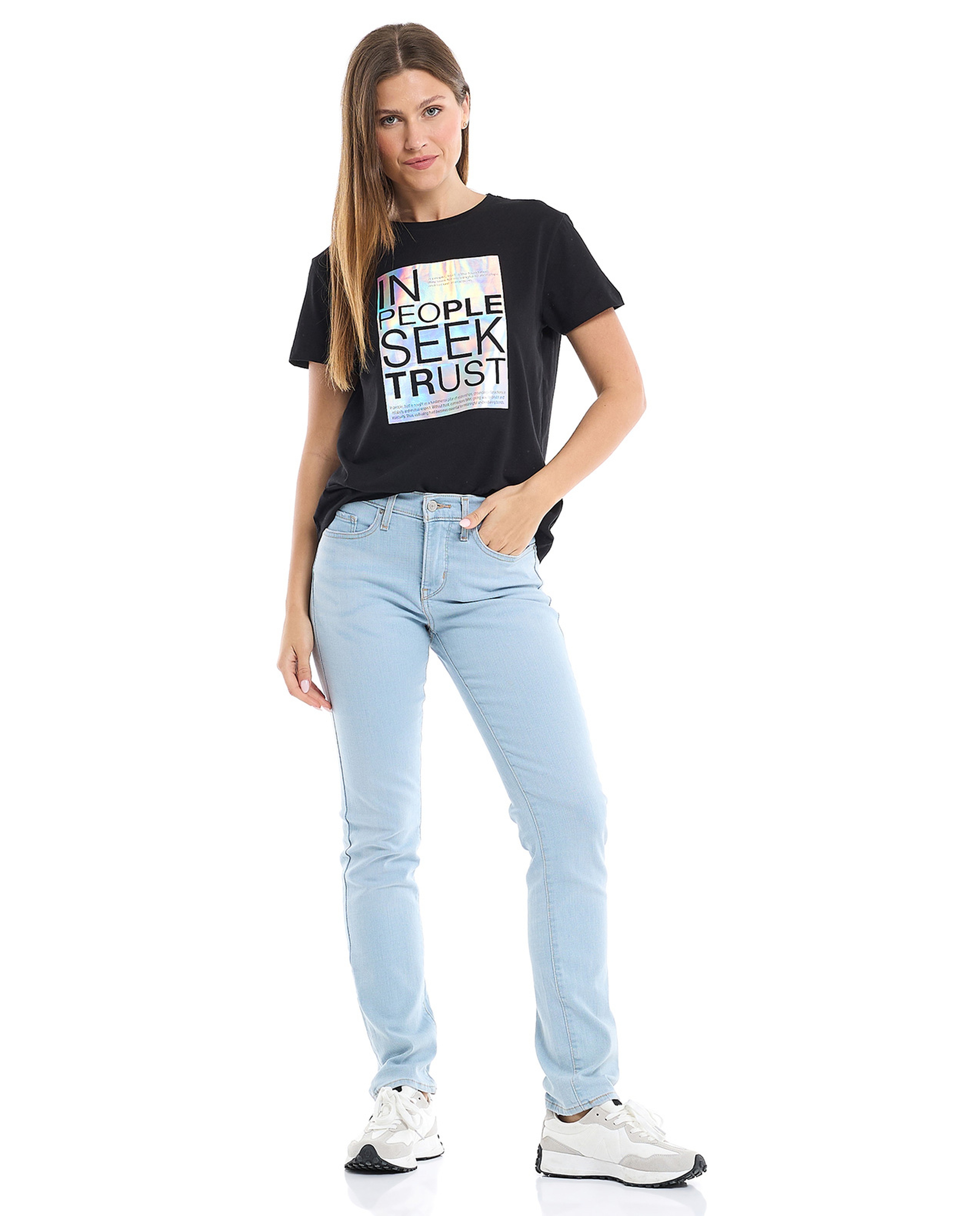 Graphic Print T-Shirt with Crew Neck and Short Sleeves