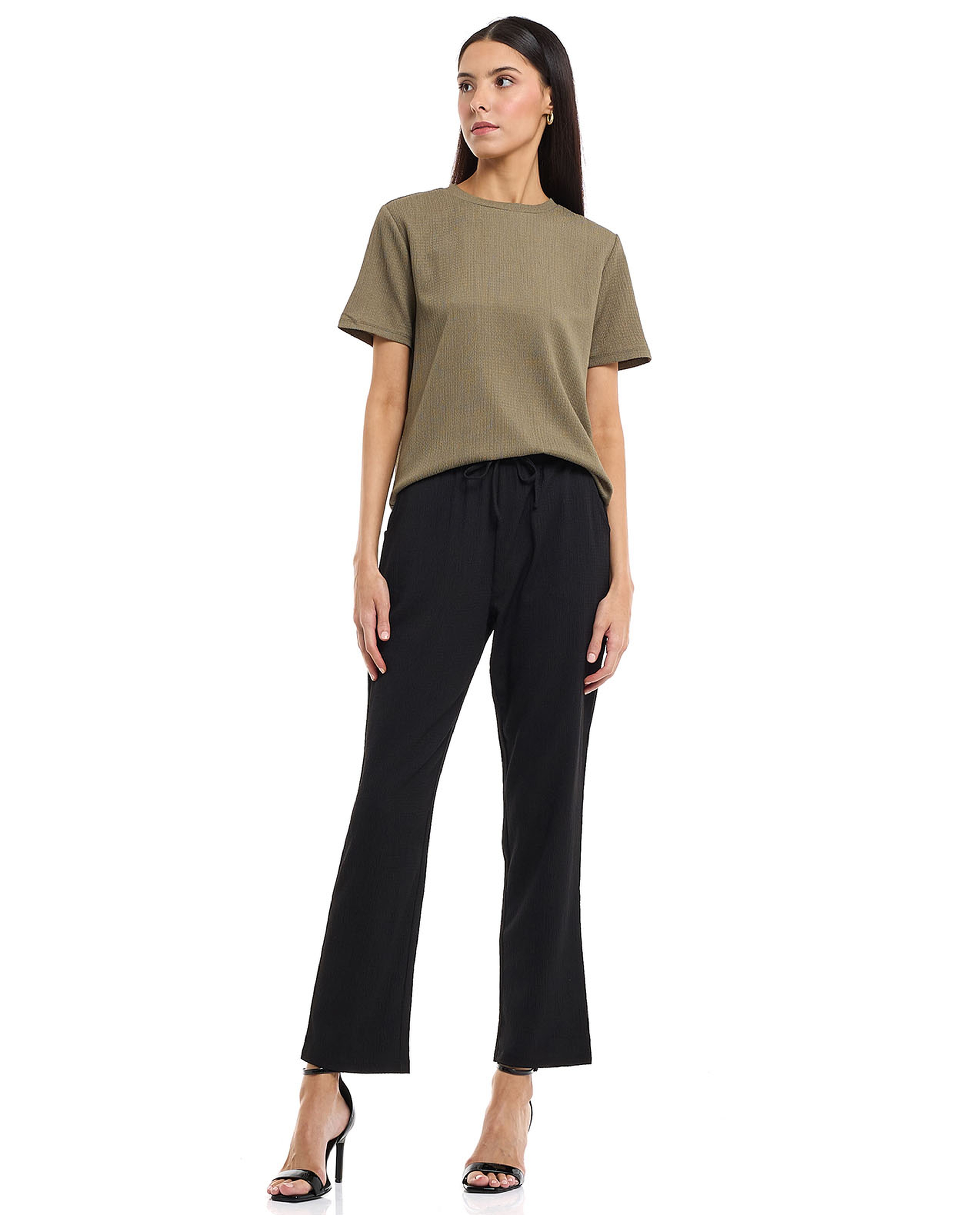 Textured Knit Top with Crew Neck and Short Sleeves