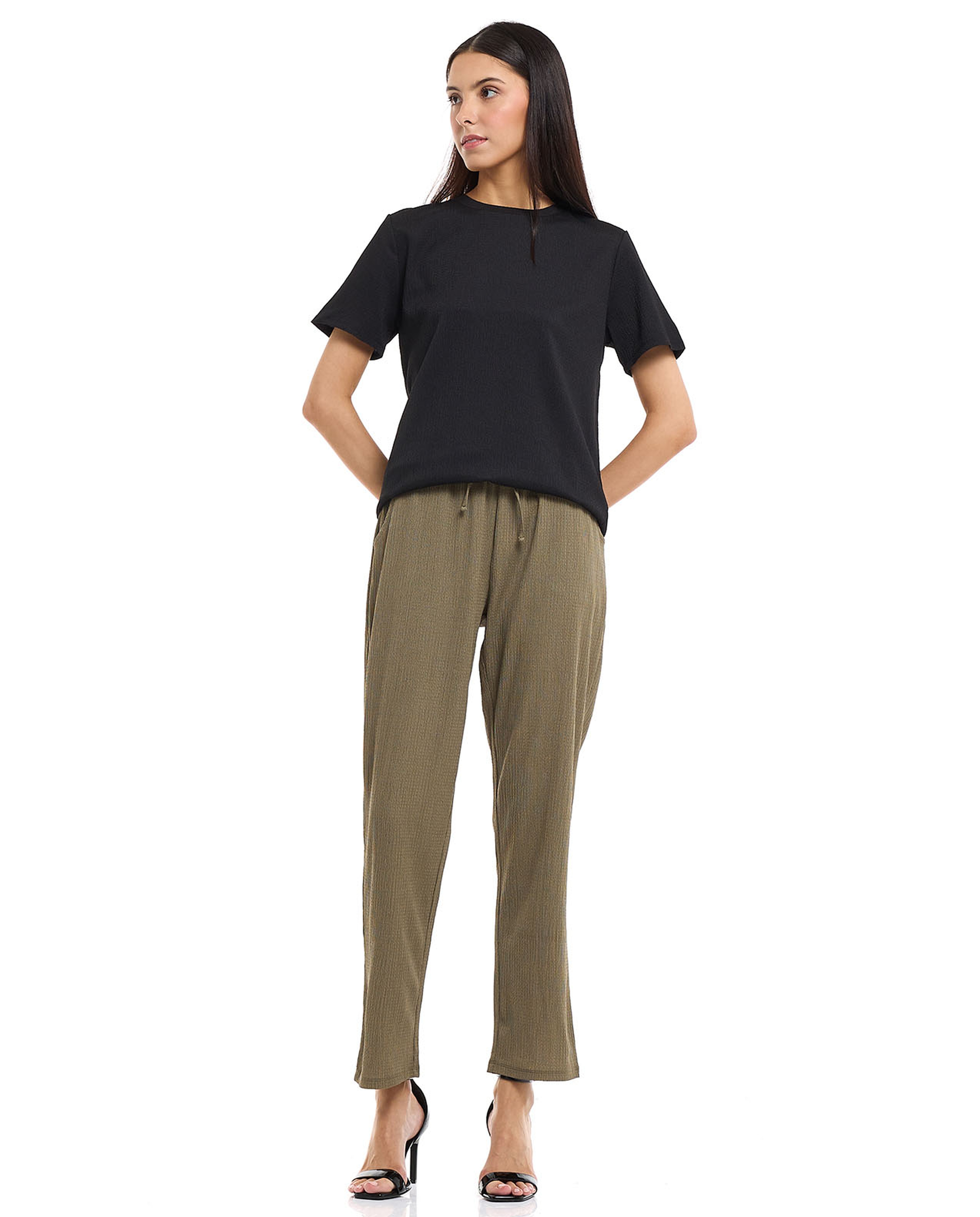 Textured Knit Top with Crew Neck and Short Sleeves