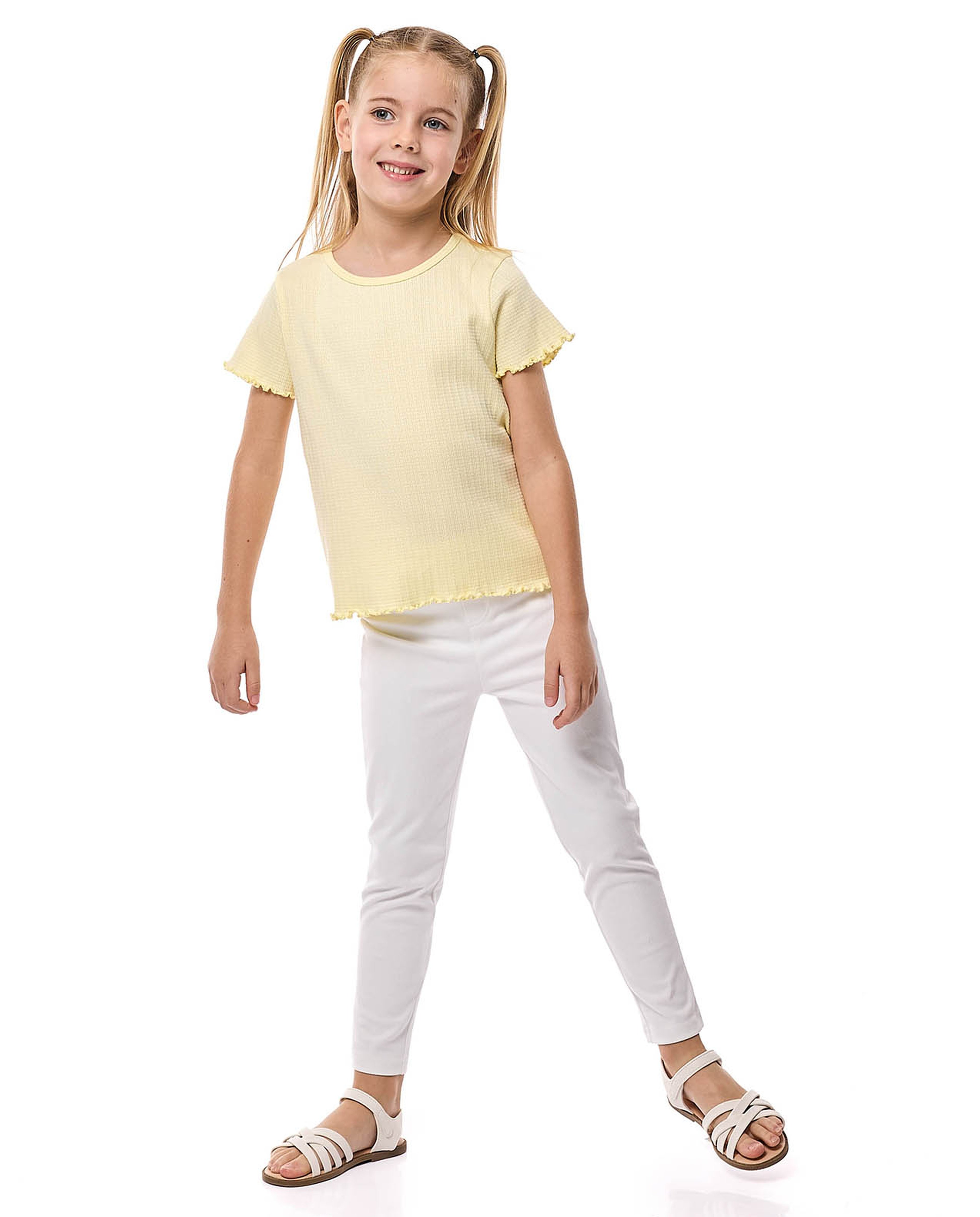 بنطال سادة برباط على الخصر