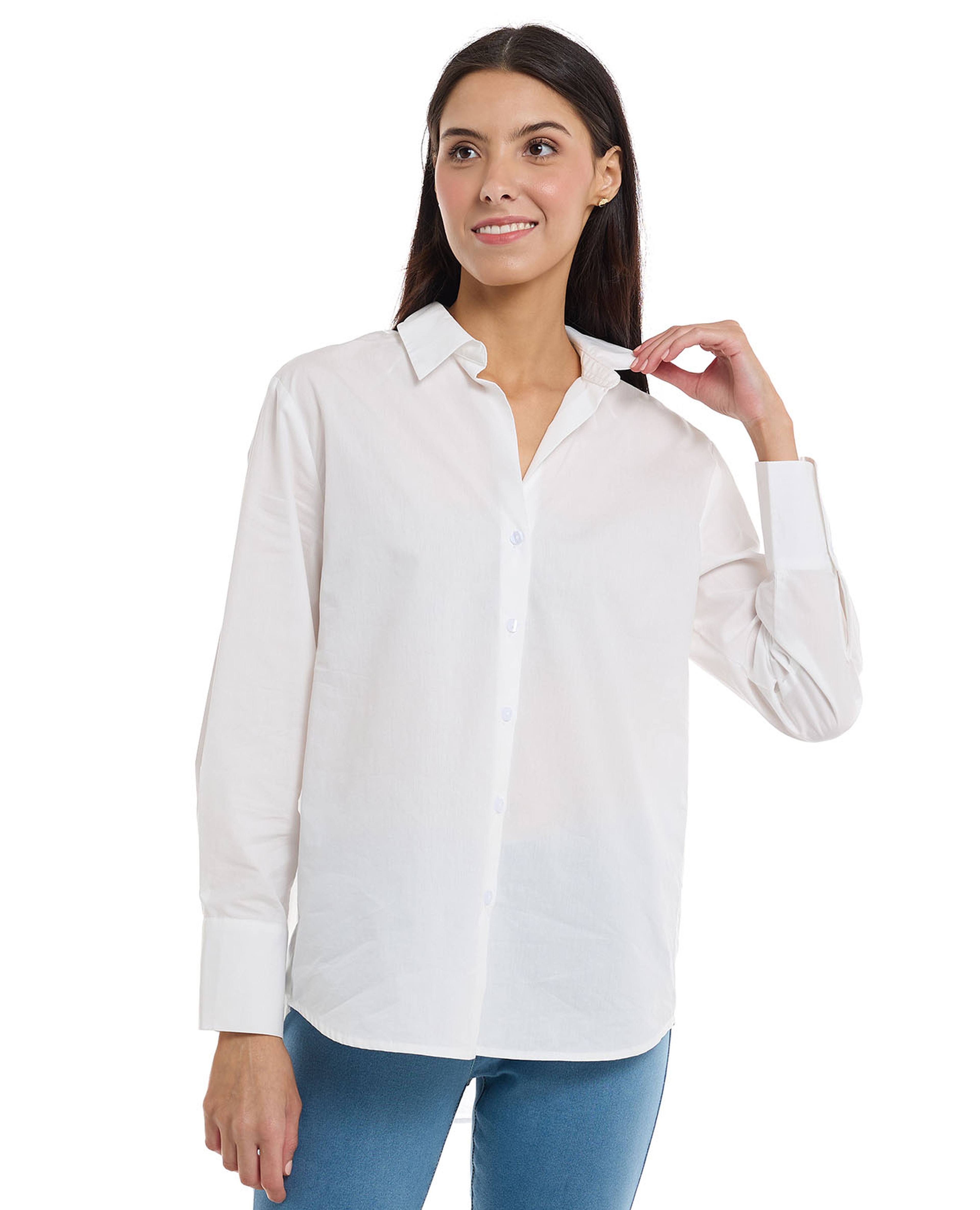 قميص سادة بأكمام طويلة و ياقة واسعة