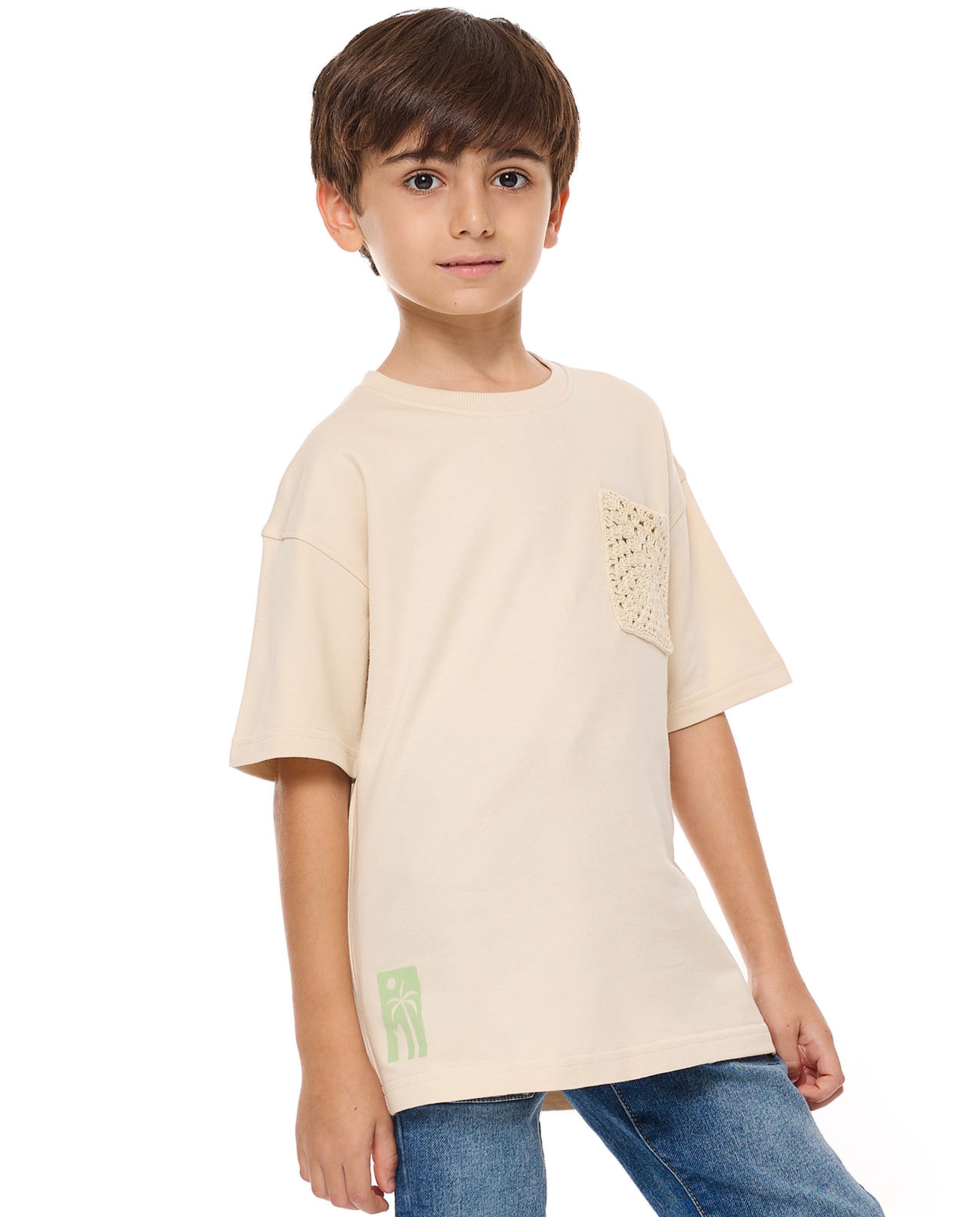 Crochet Pocket Detail T-Shirt with Crew Neck and Short Sleeves