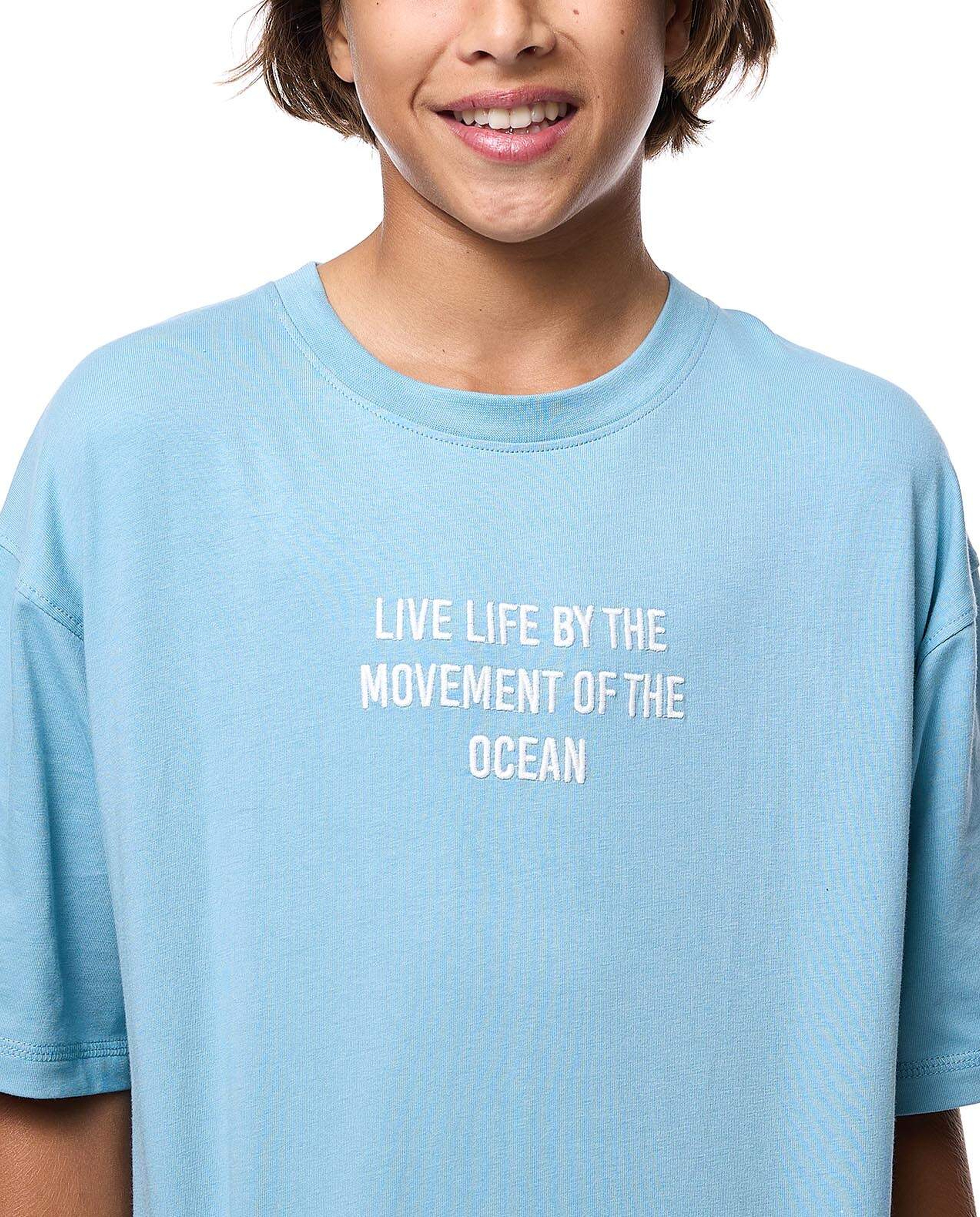 Back Embroidered T-Shirt with Crew Neck and Short Sleeves