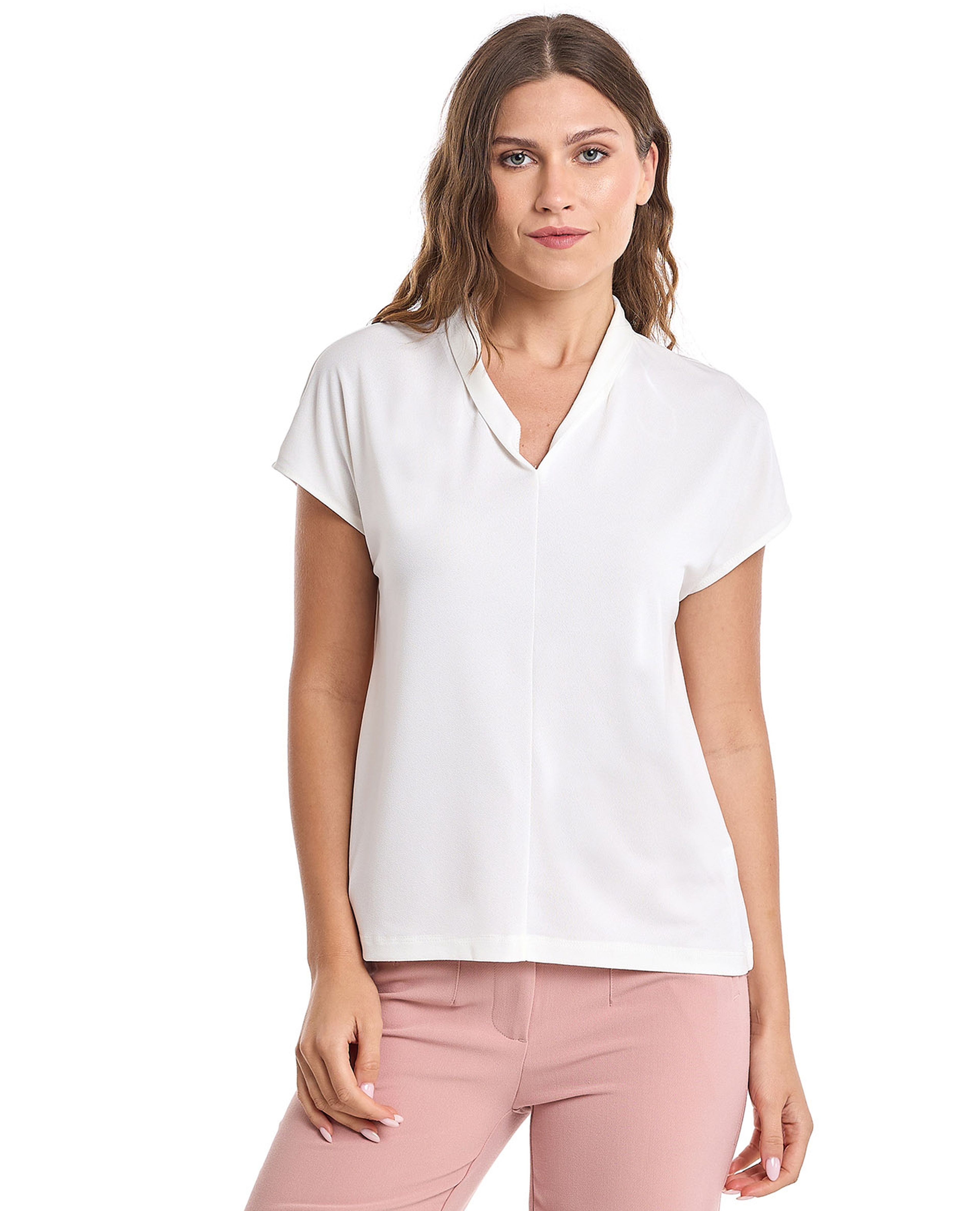 توب بياقة سويتهارت وأكمام قصيرة