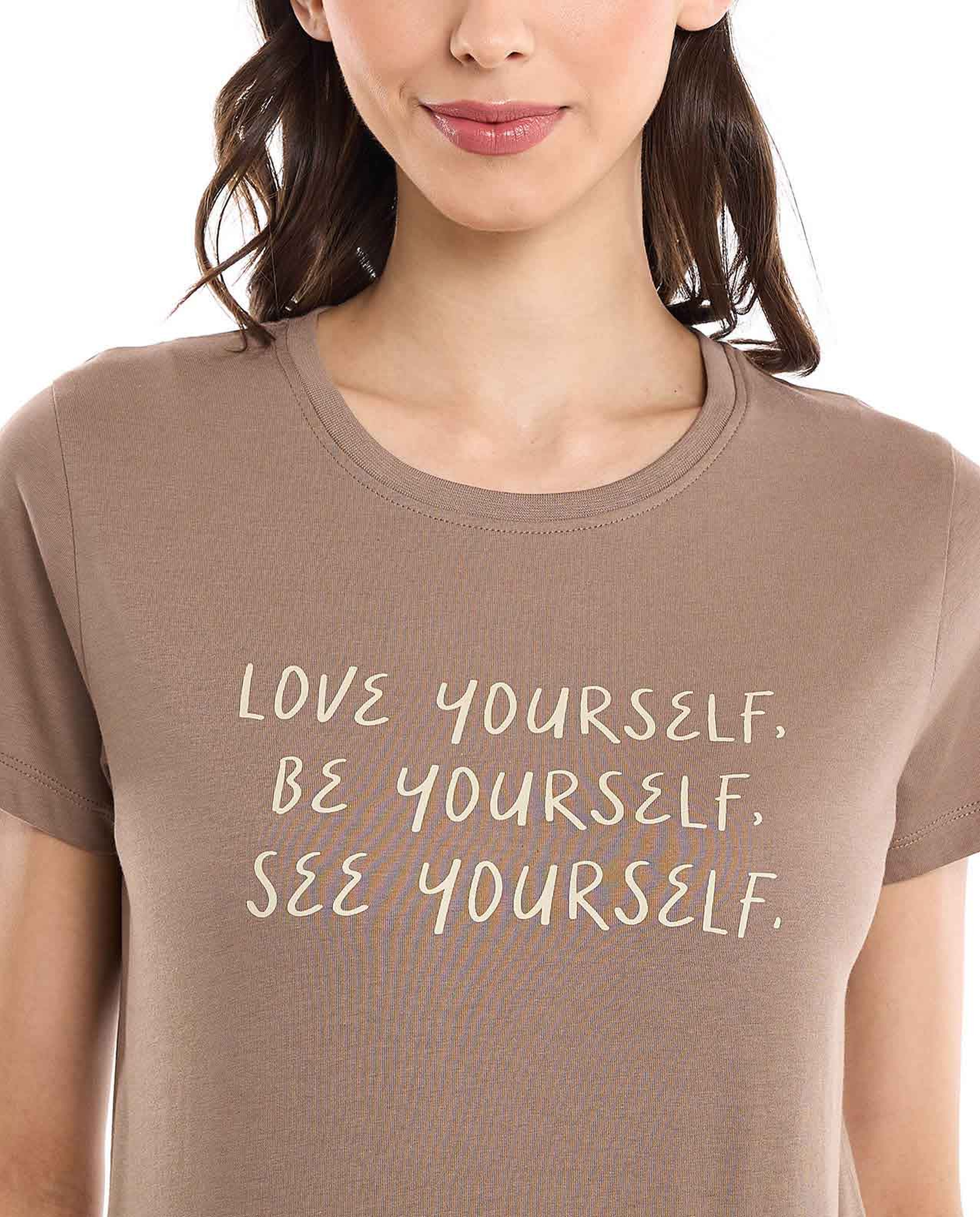 Typography Print T-Shirt with Crew Neck and Short Sleeves