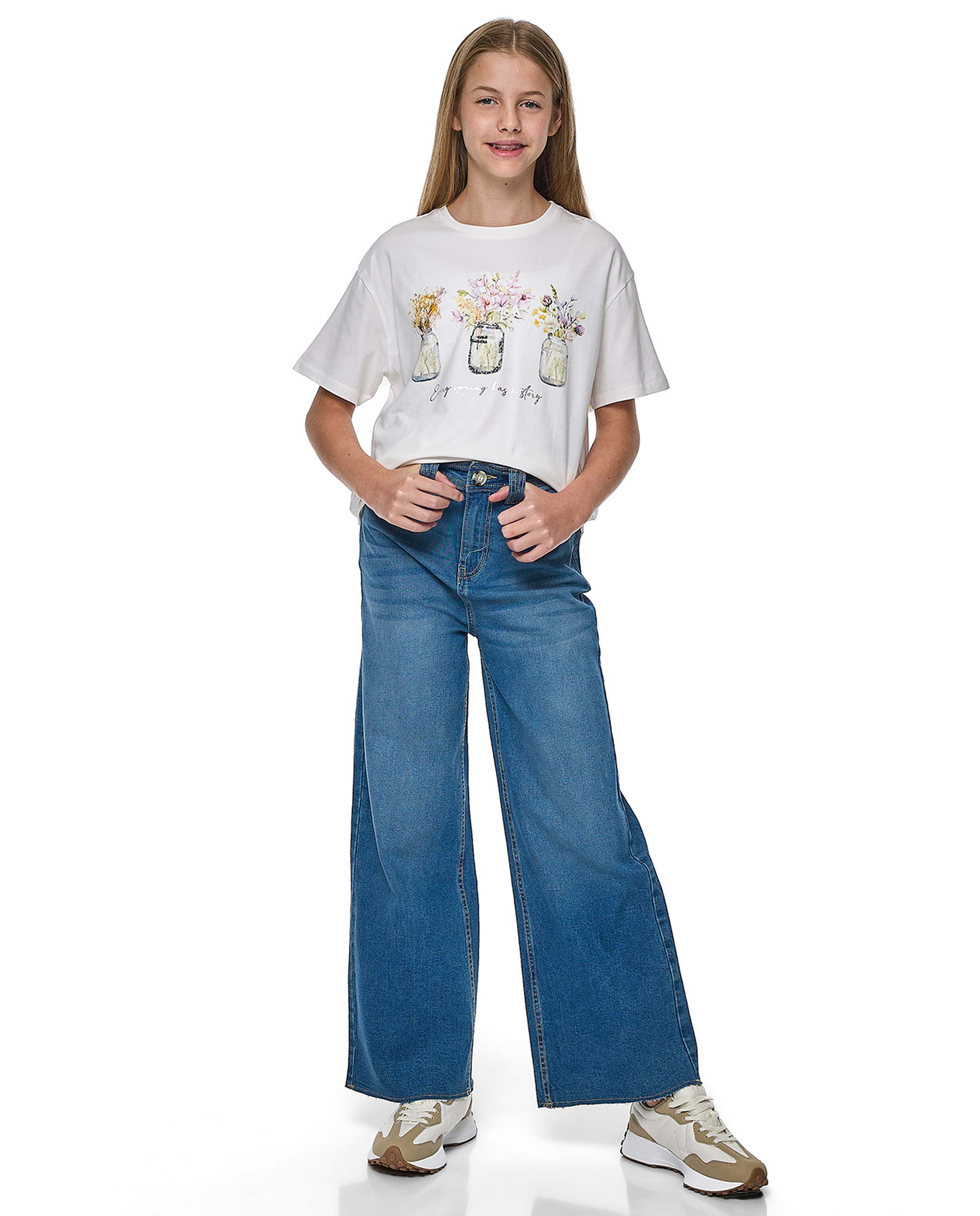 Graphic Print T-Shirt with Crew Neck and Short Sleeves