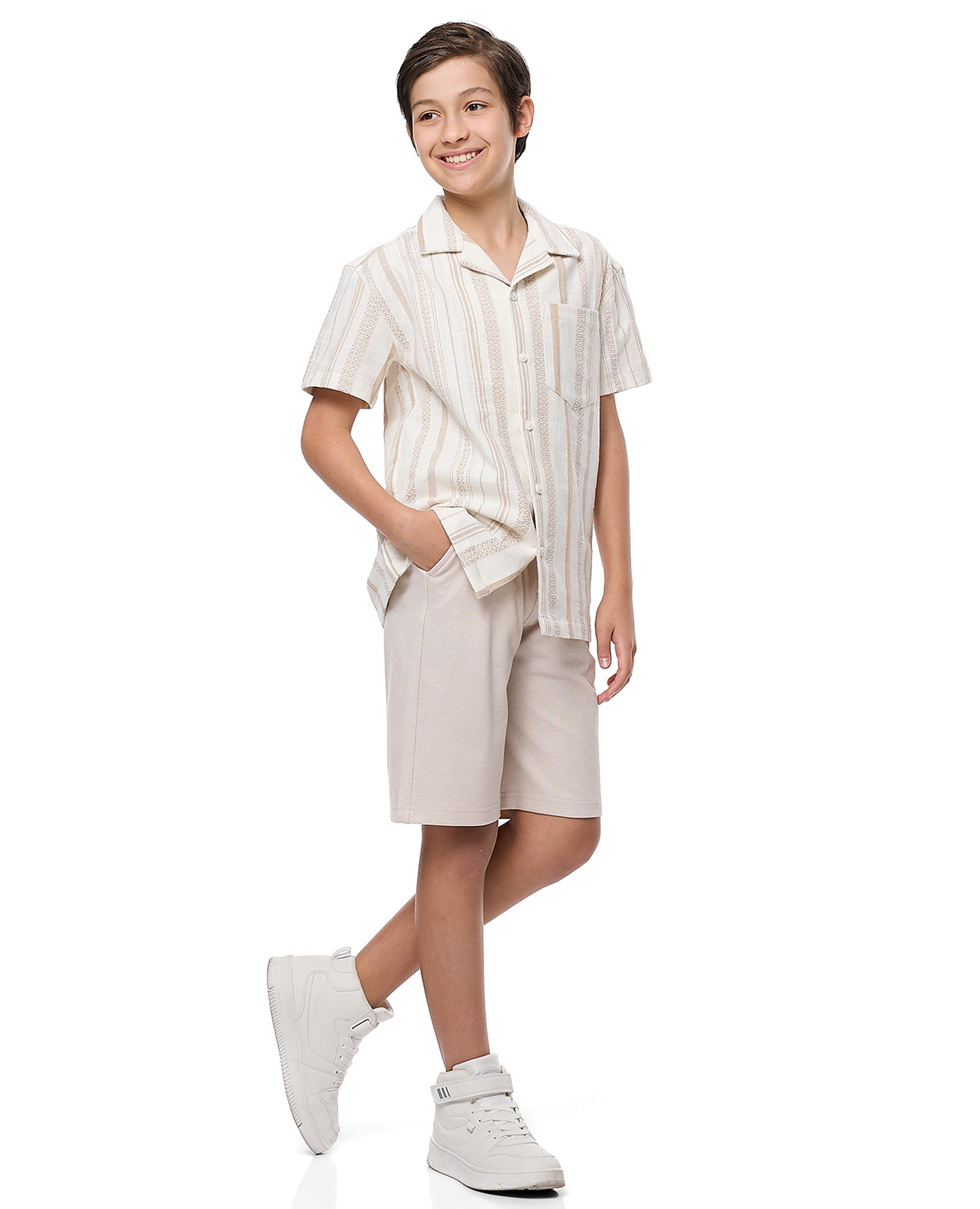 شورت منقوش بخصر برباط