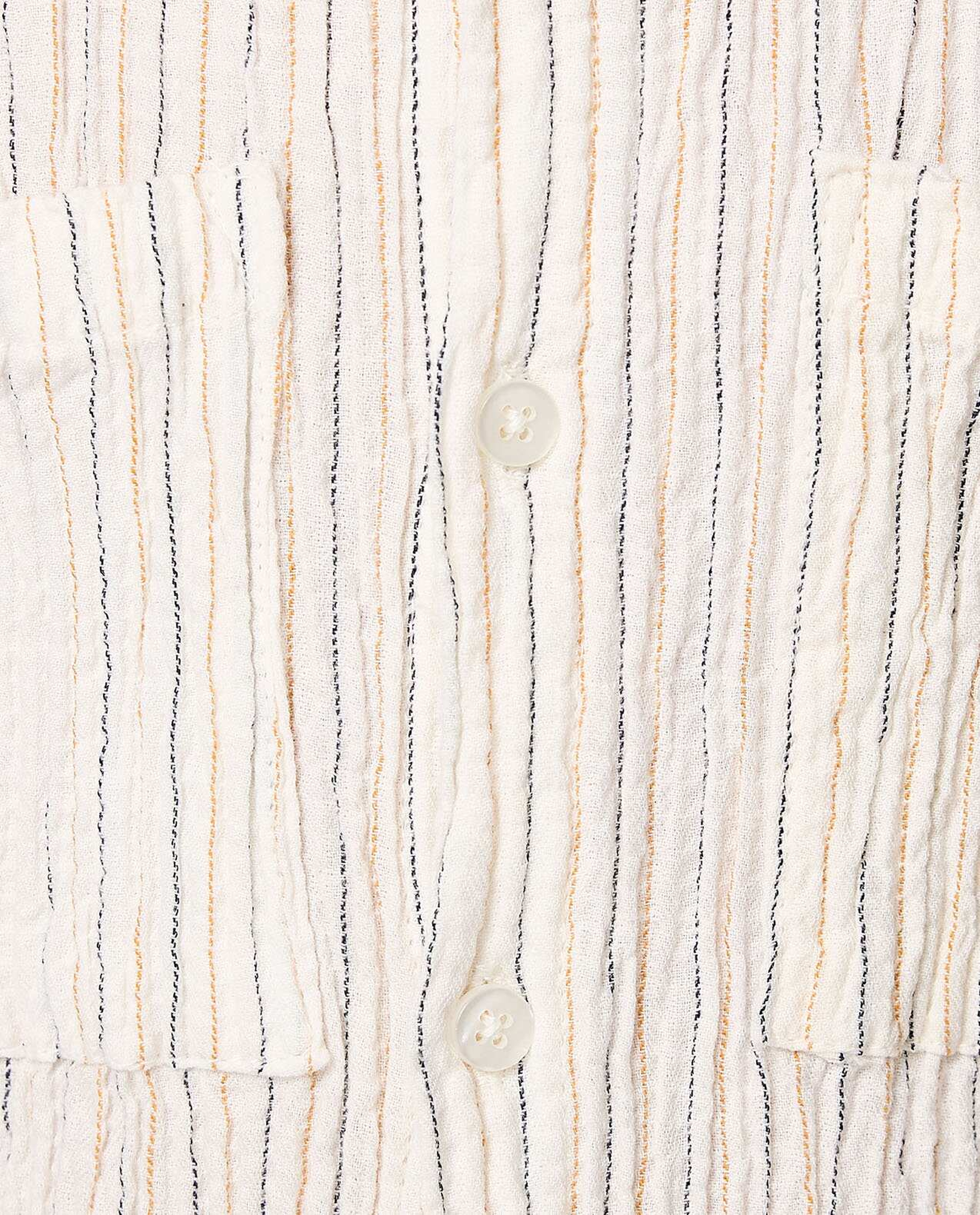 Solid Shirt with Classic Collar and Short Sleeves