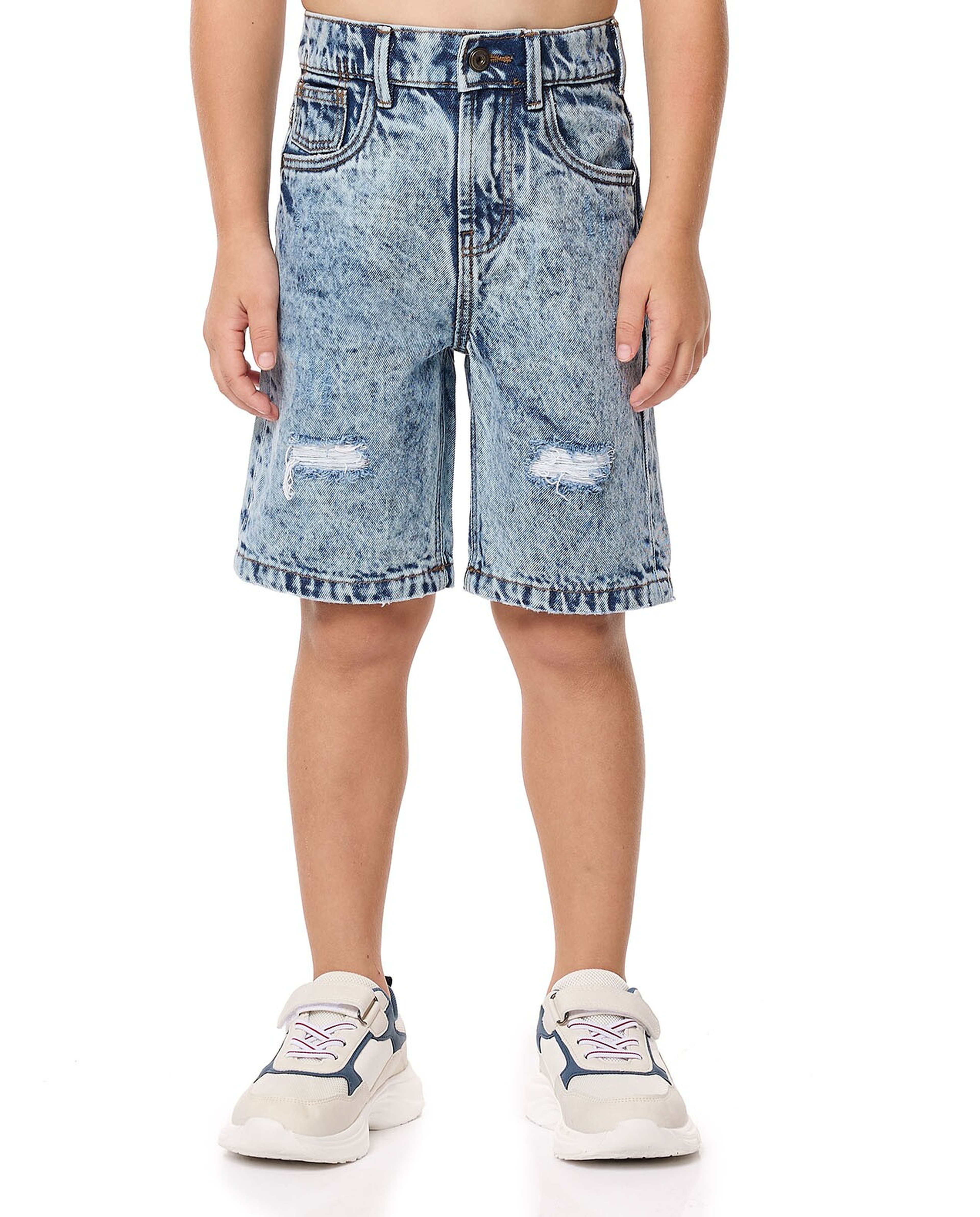 شورت جينز بأزرار