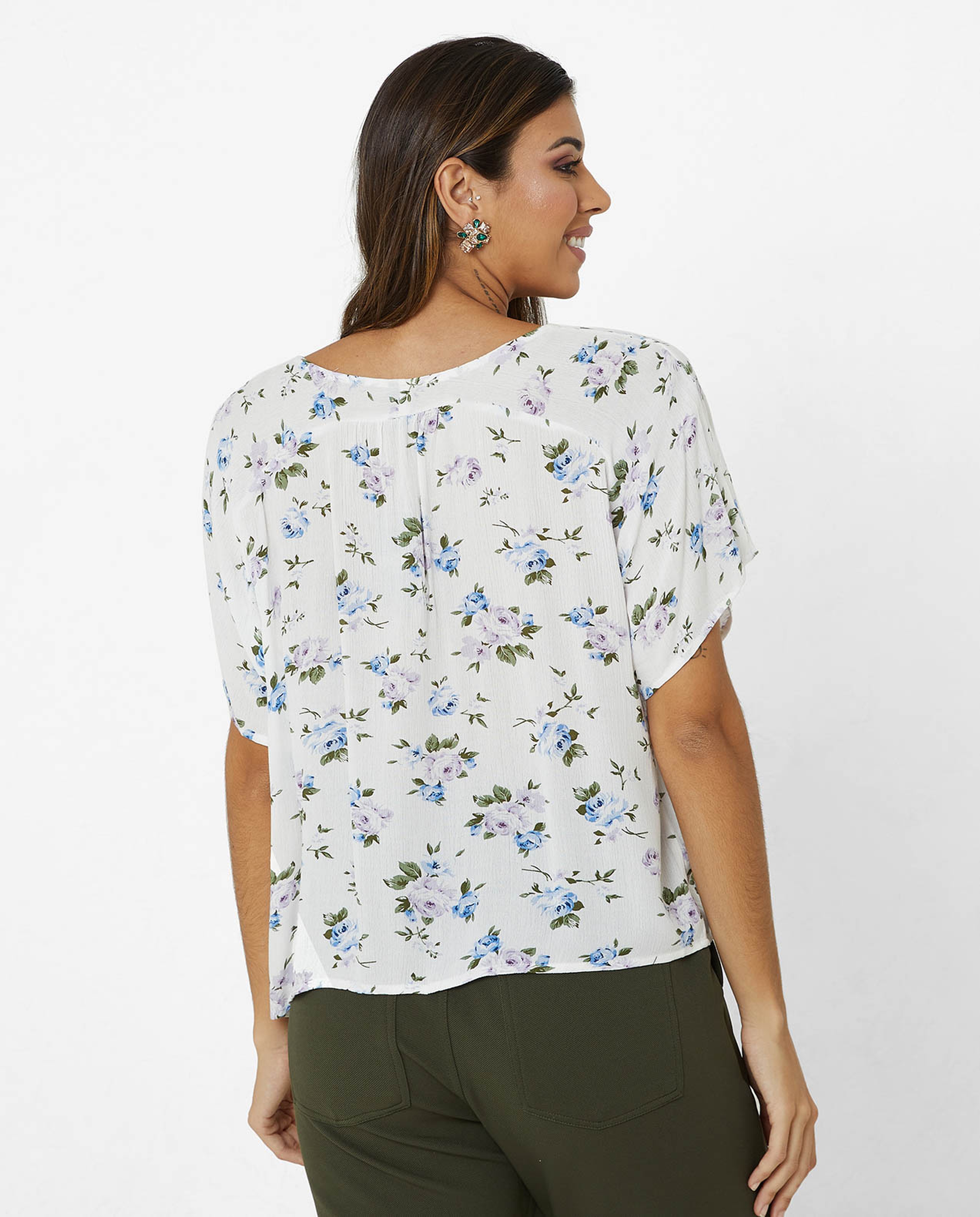 Floral Printed Top with V-Neck and Tie-Up Waist