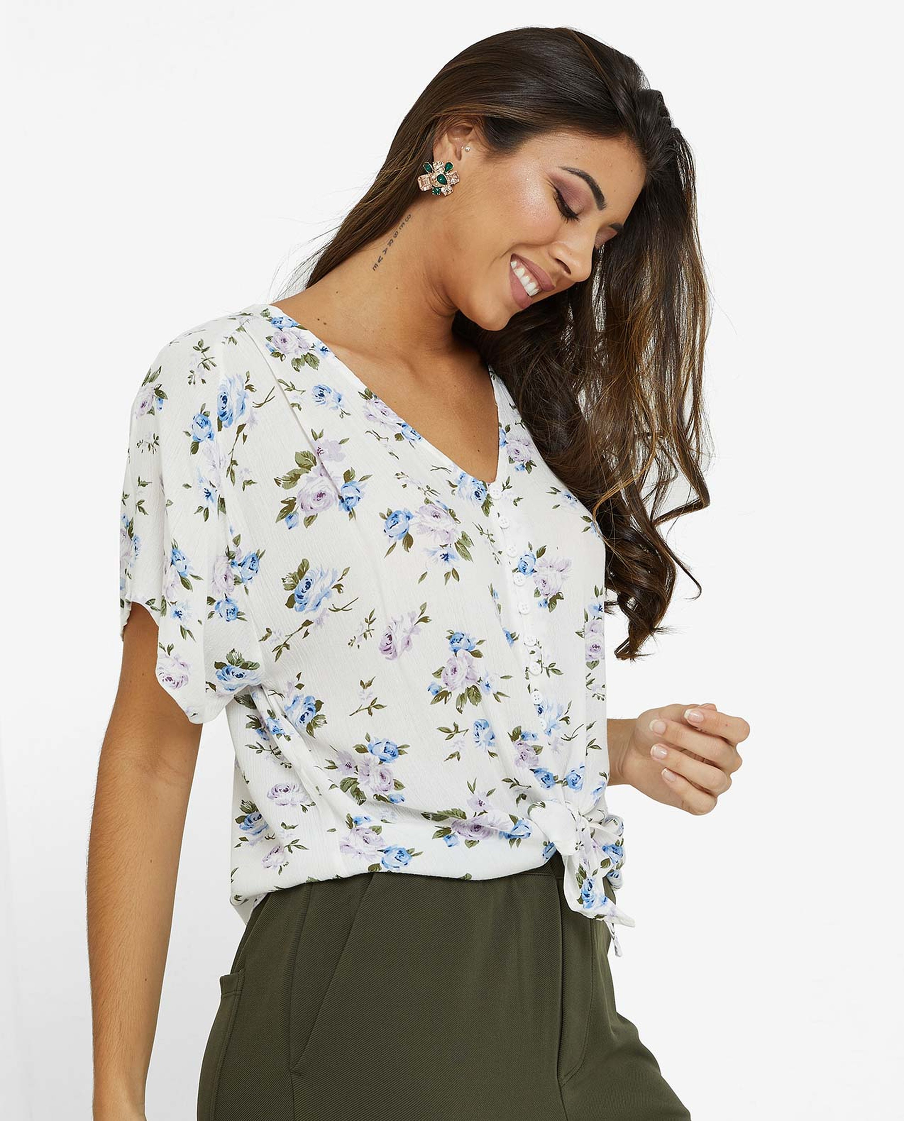 Floral Printed Top with V-Neck and Tie-Up Waist