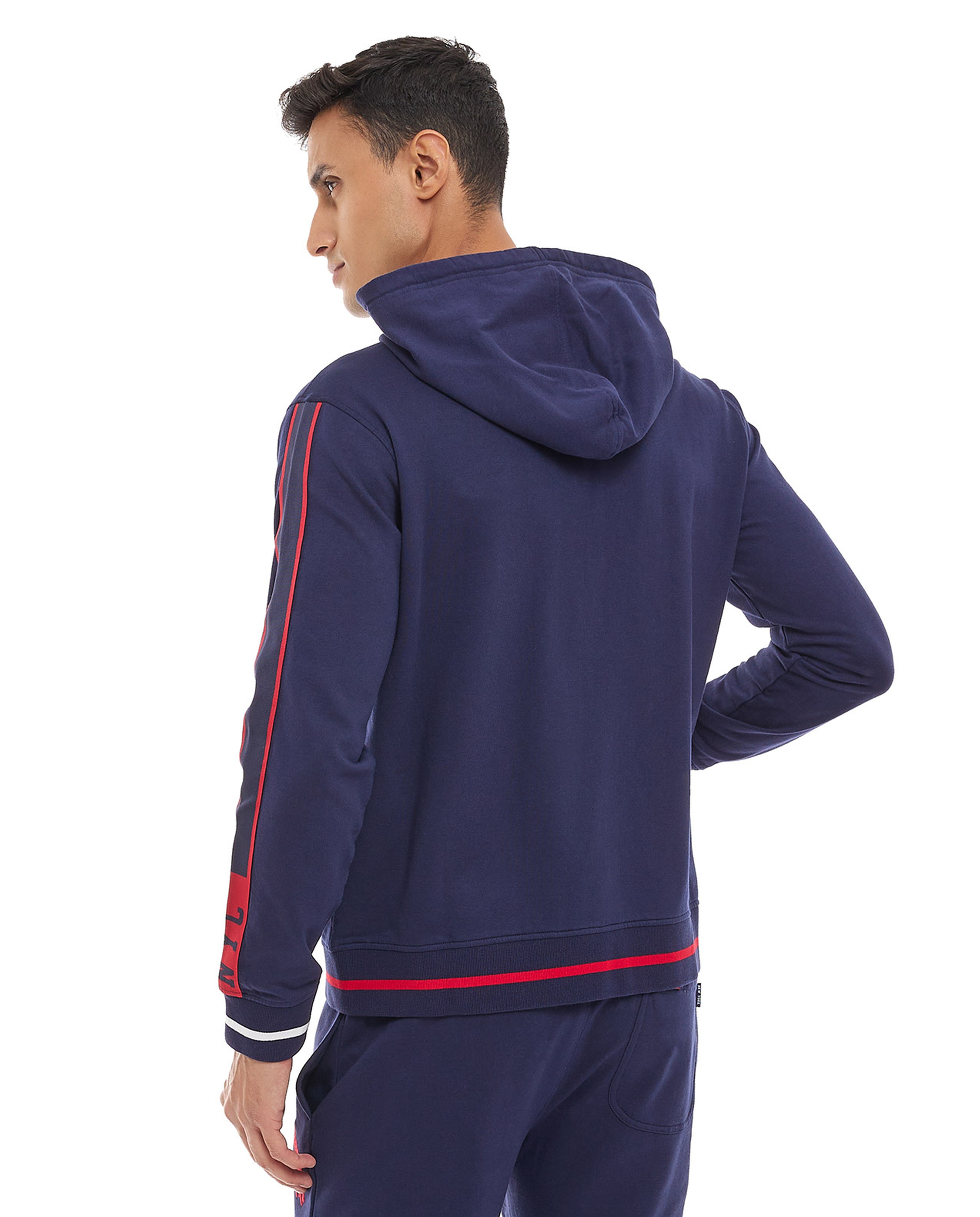 جاكيت بهودي وسحاب