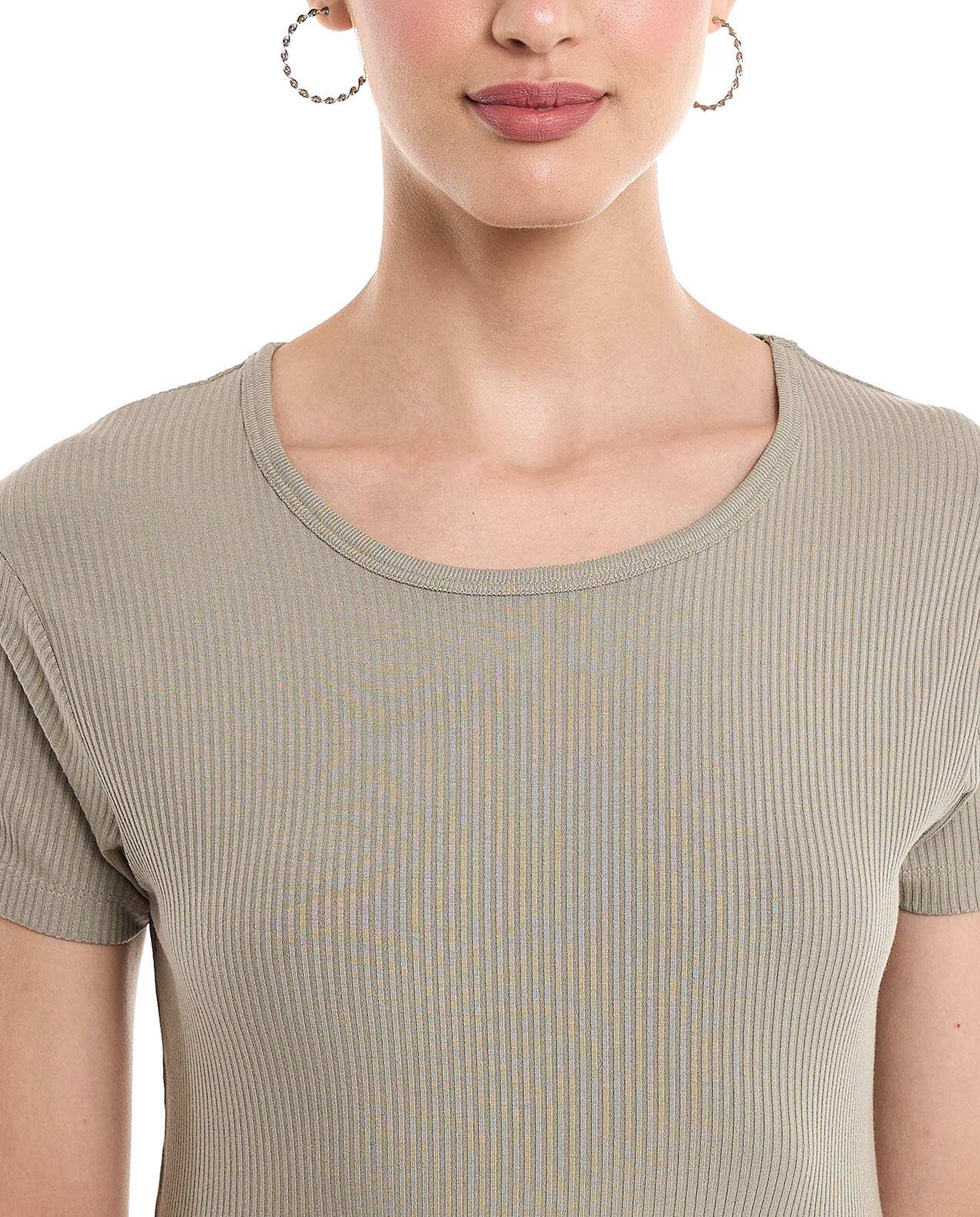 Ribbed Top with Crew Neck and Short Sleeves