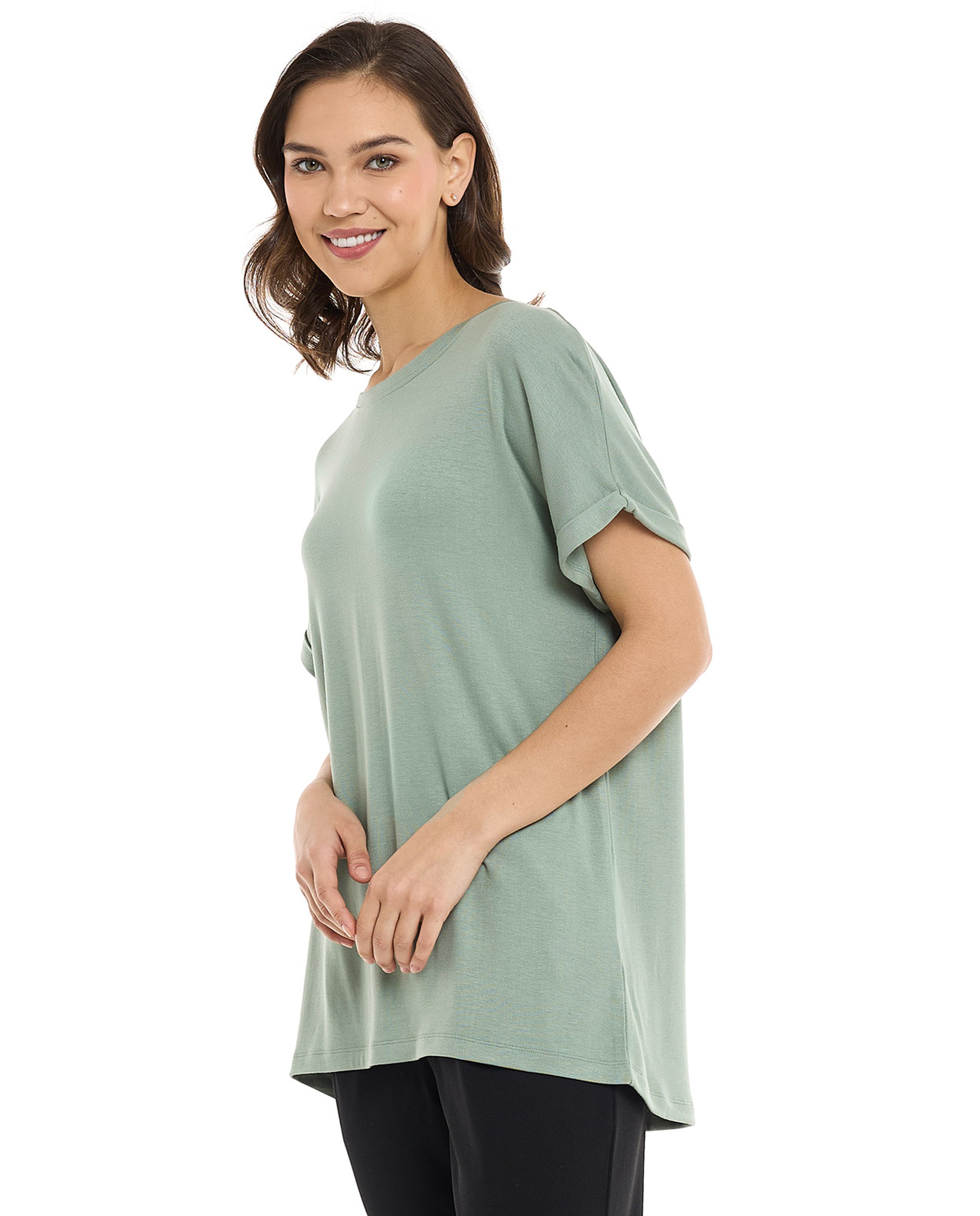 Solid T-Shirt with Round Neck and Short Sleeves