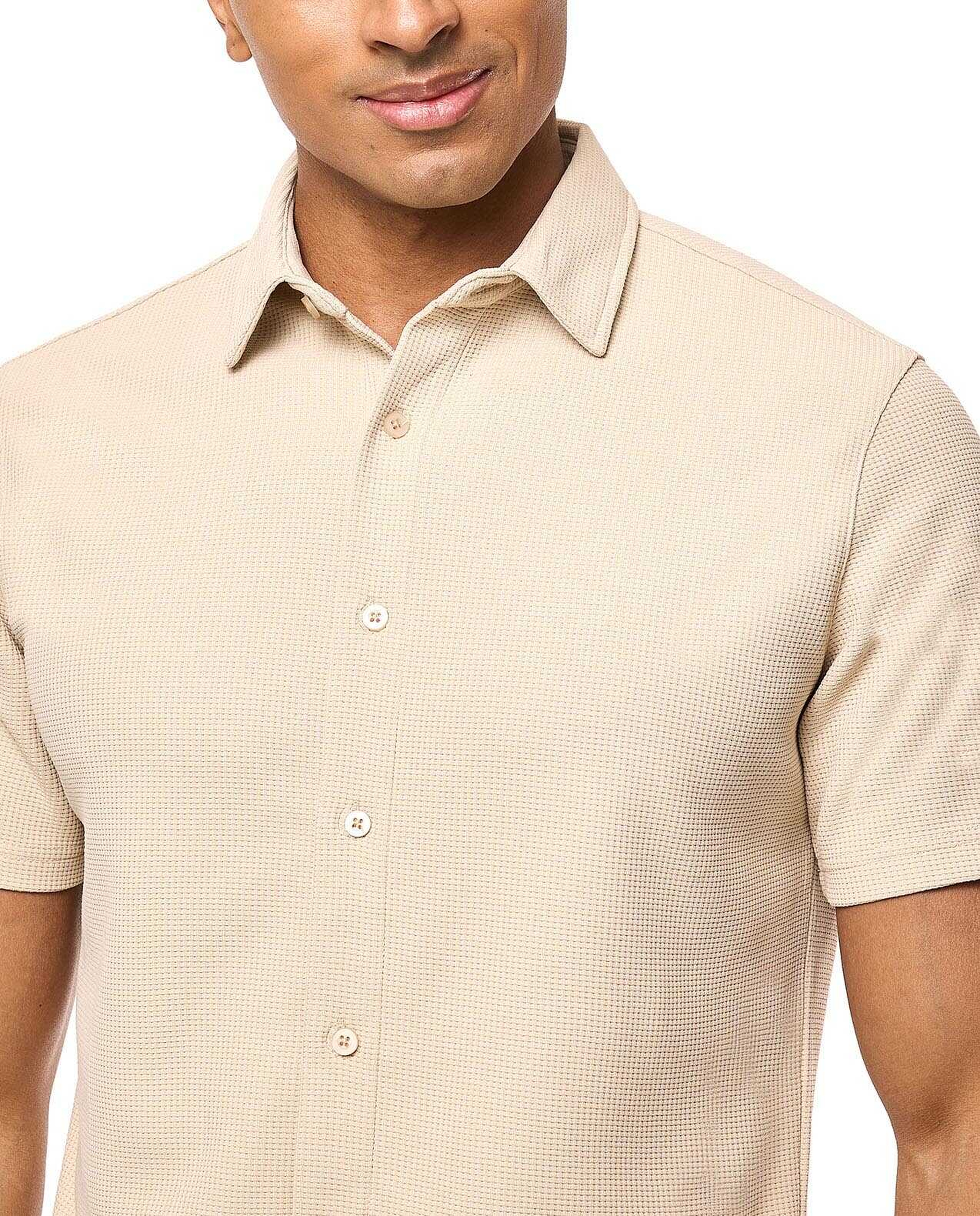 Textured Shirt with Classic Collar and Short Sleeves