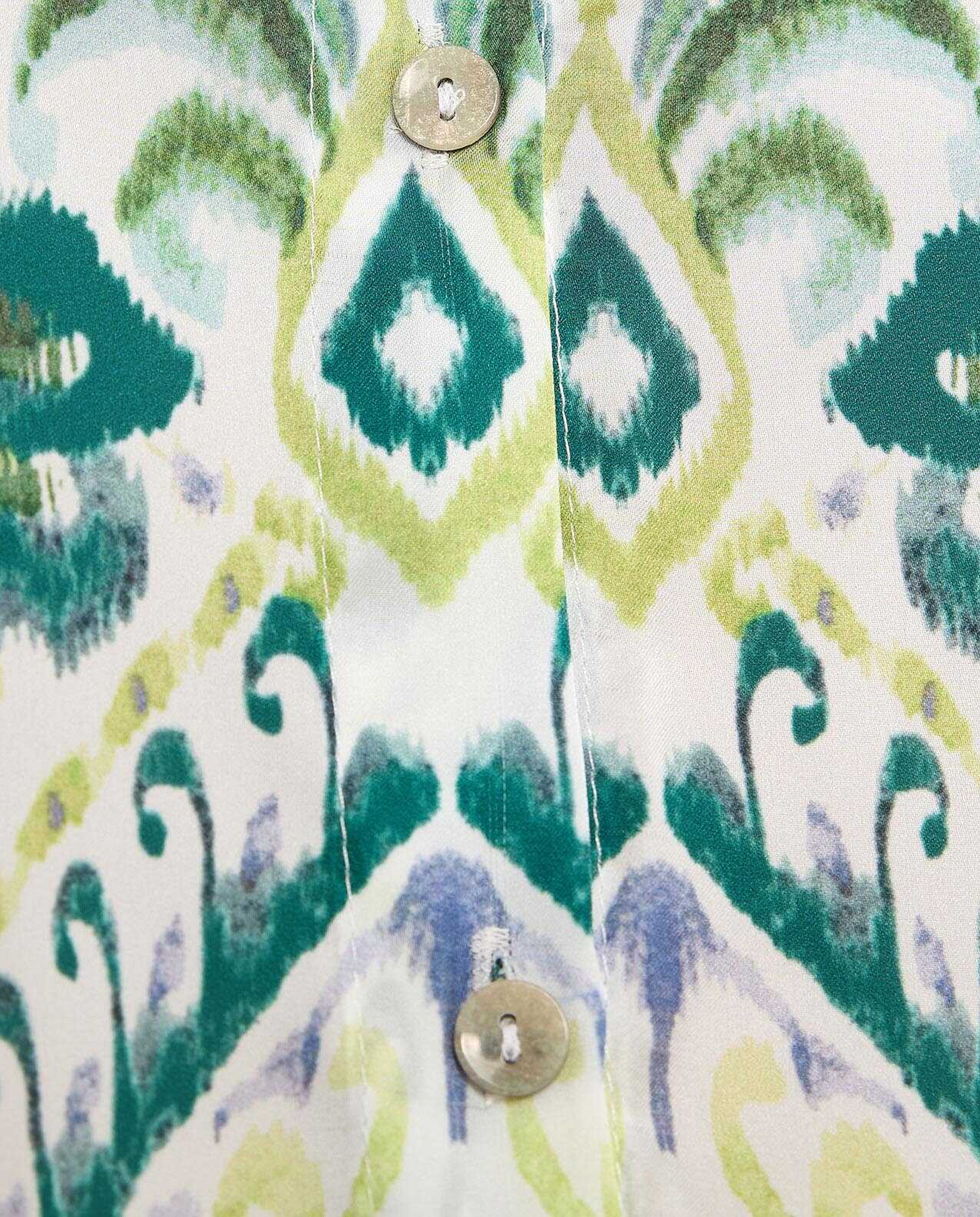 Patterned Shirt with Spread Collar and Long Sleeves