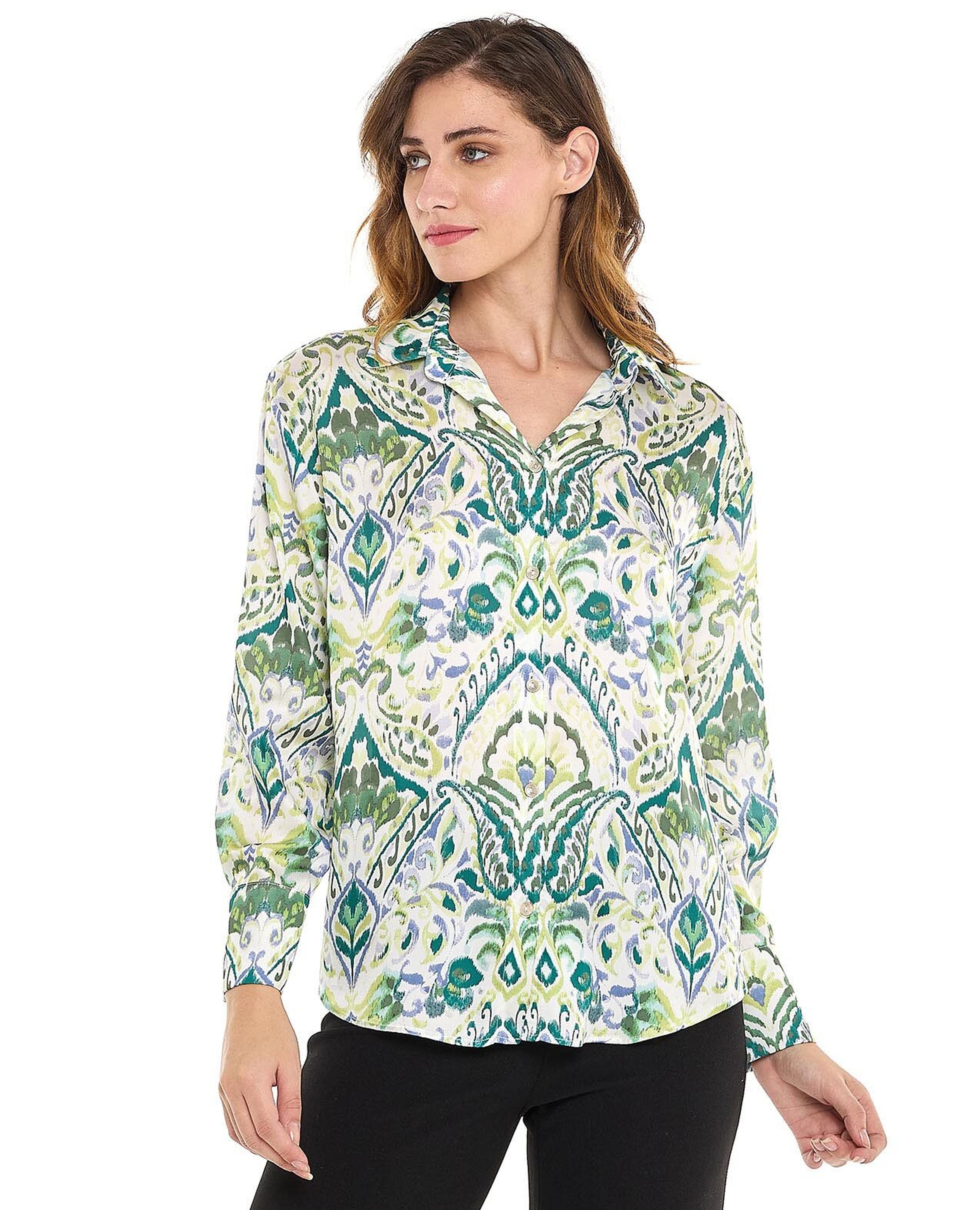 قميص بأكمام طويلة وياقة سبريد