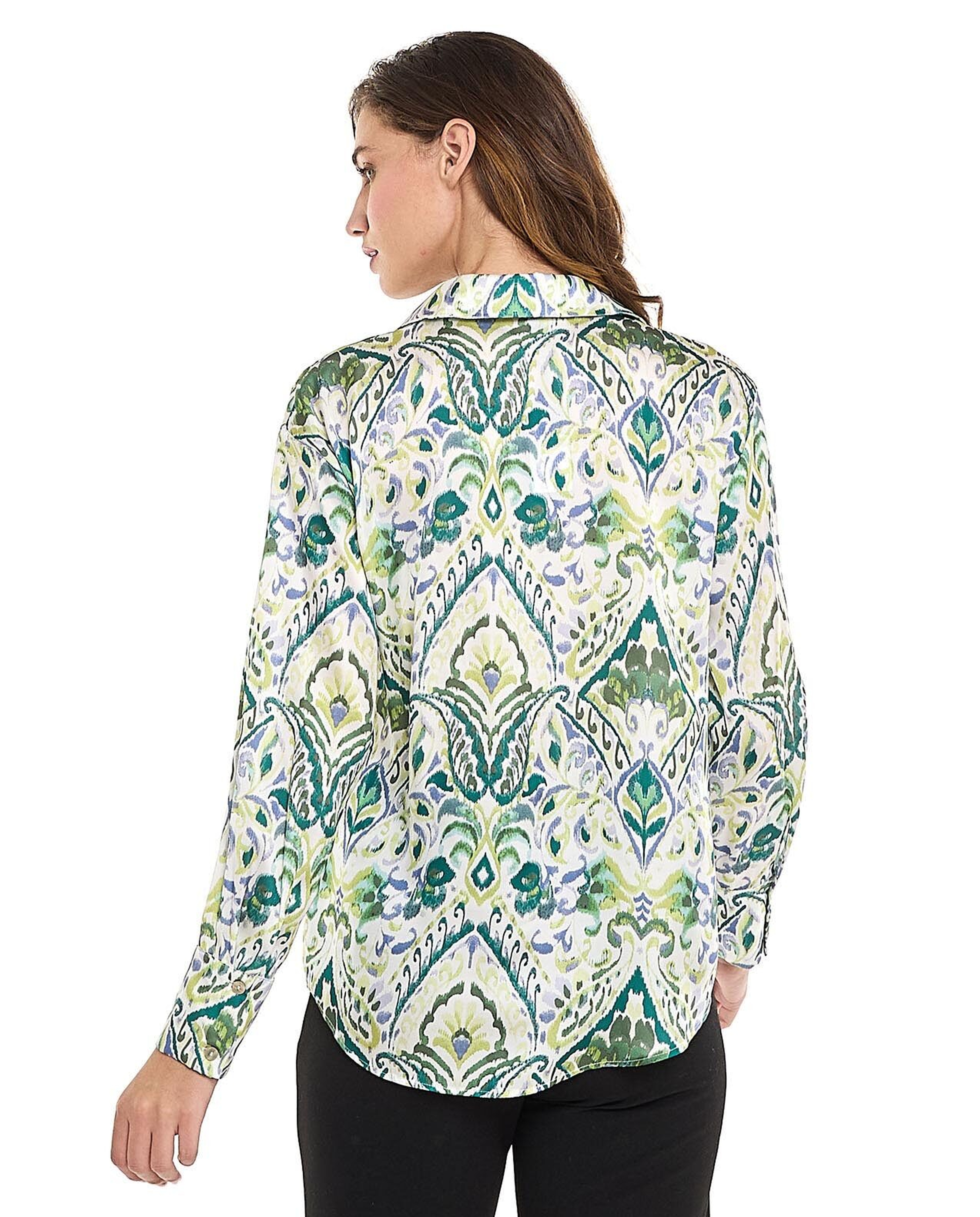 Patterned Shirt with Spread Collar and Long Sleeves