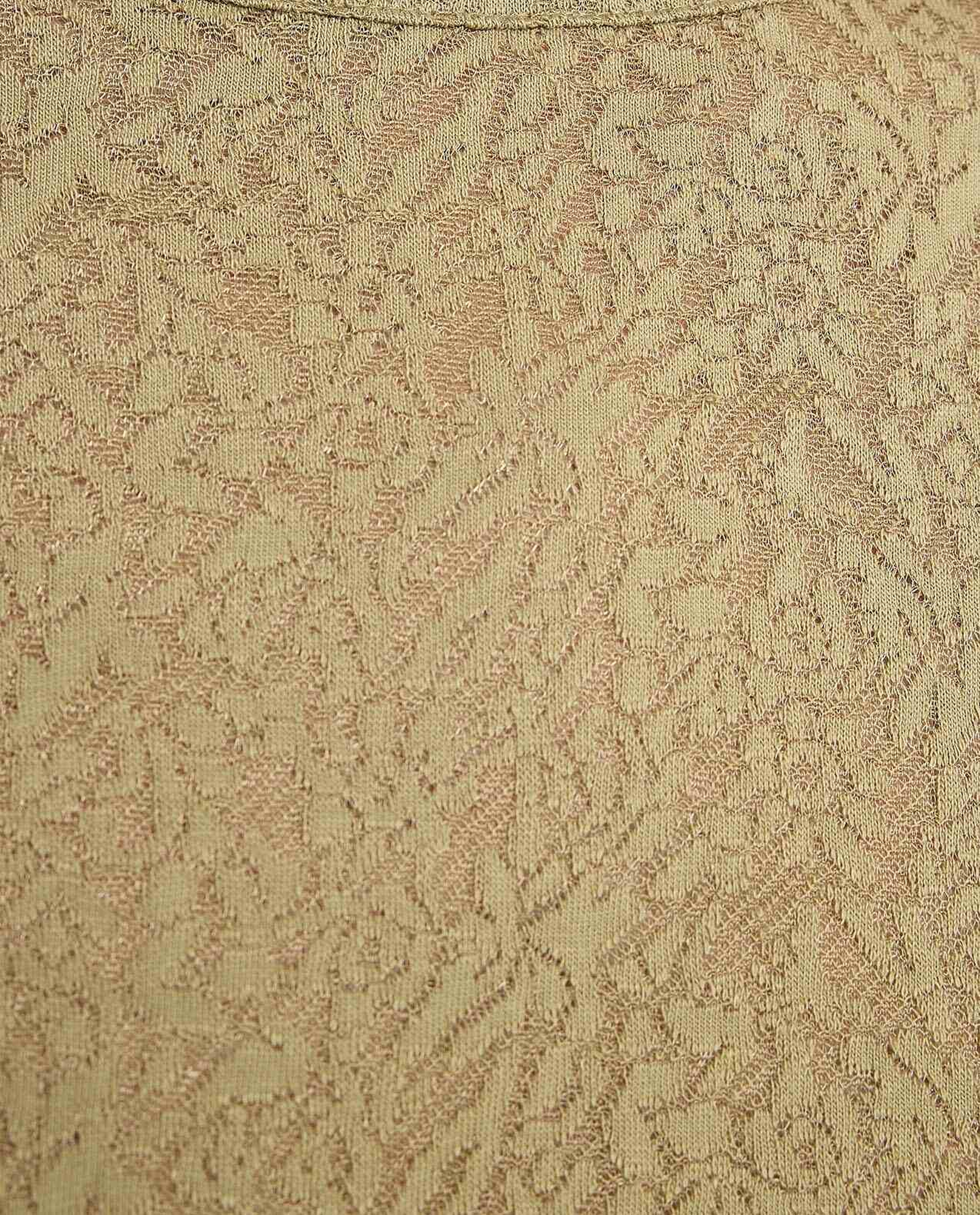 Textured Top with Round Neck and Short Sleeves