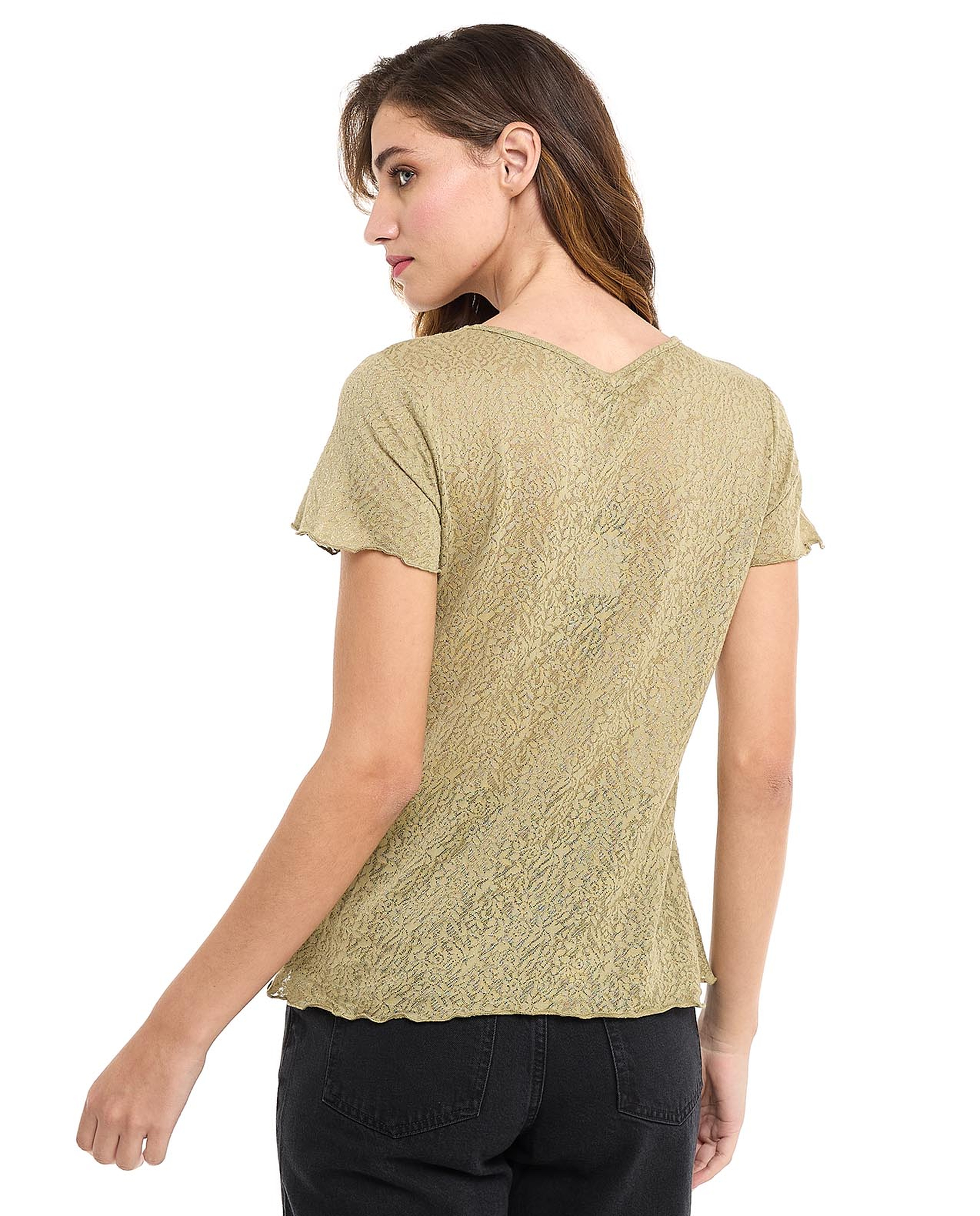 Textured Top with Round Neck and Short Sleeves