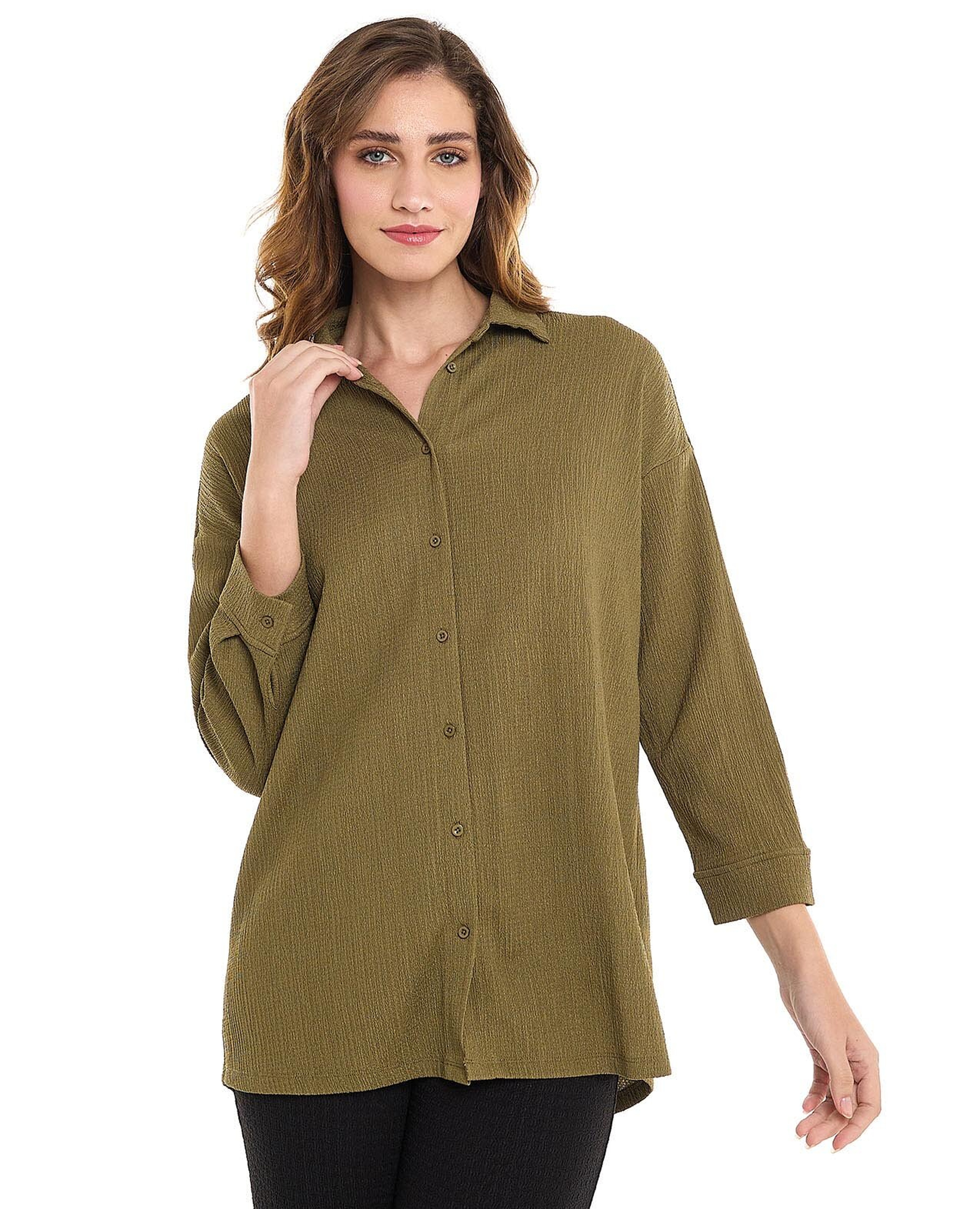 قميص بأكمام طويلة وياقة سبريد