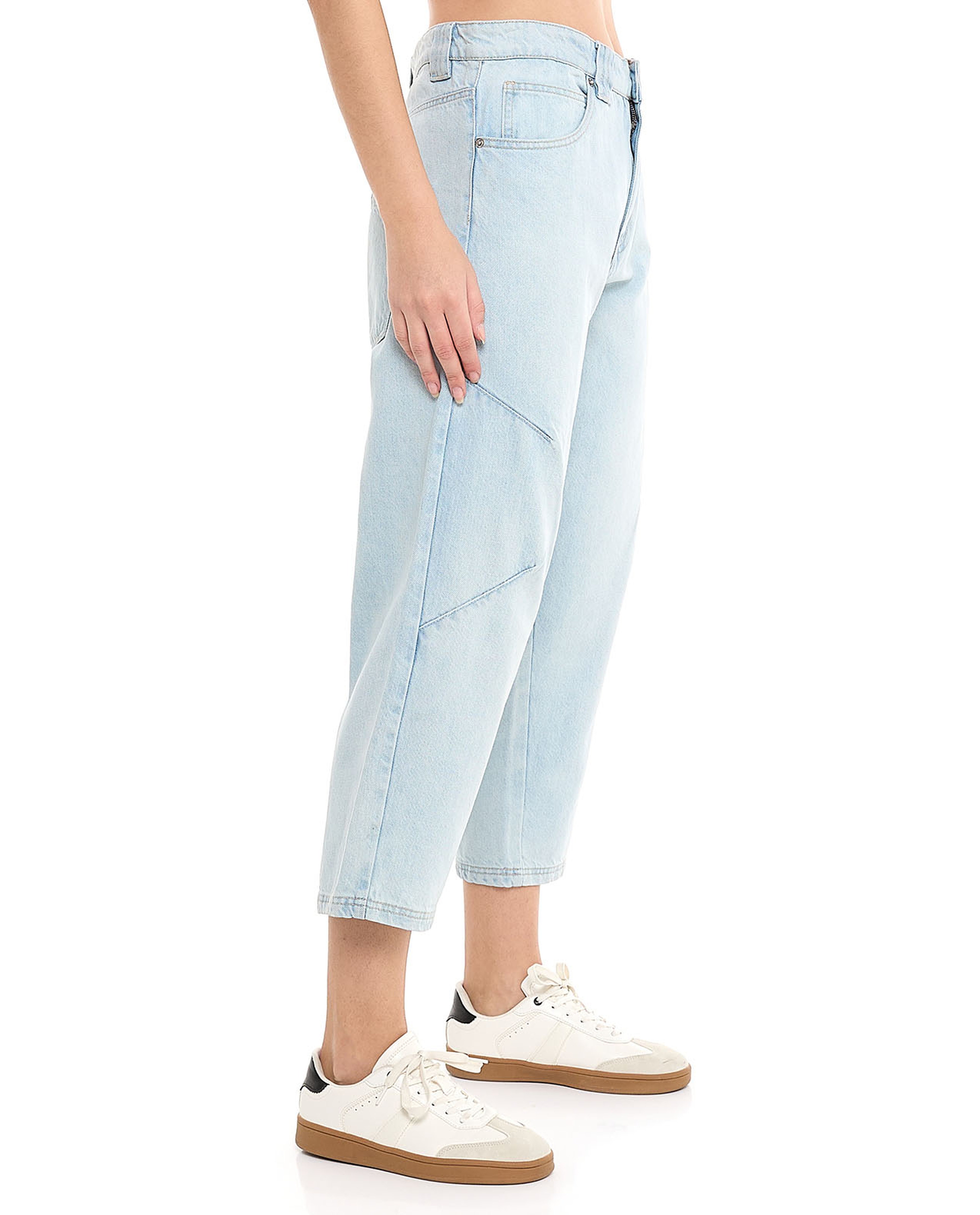 Faded Cropped Jeans with Button Closure