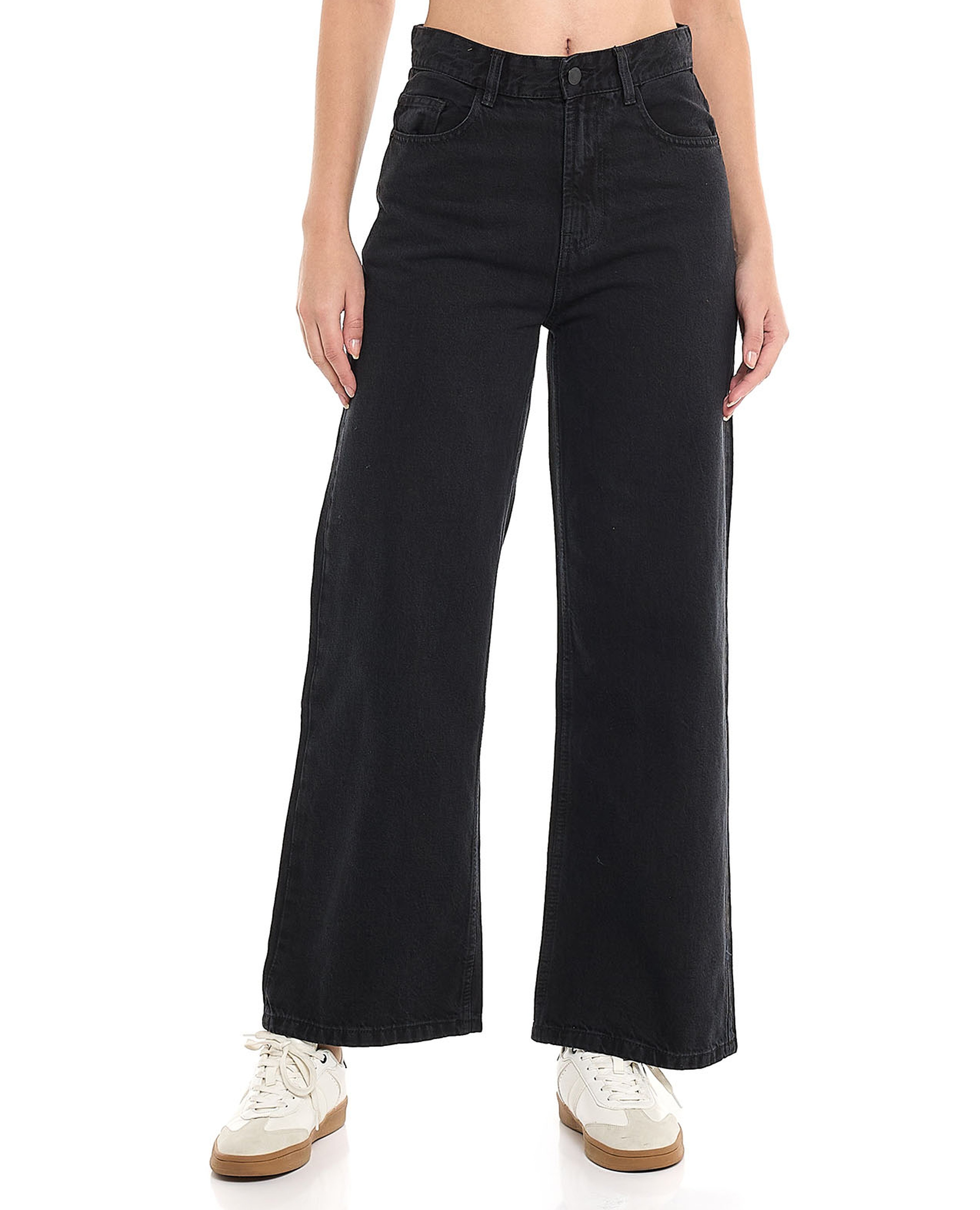 Solid Wide Leg Jeans with Button Closure