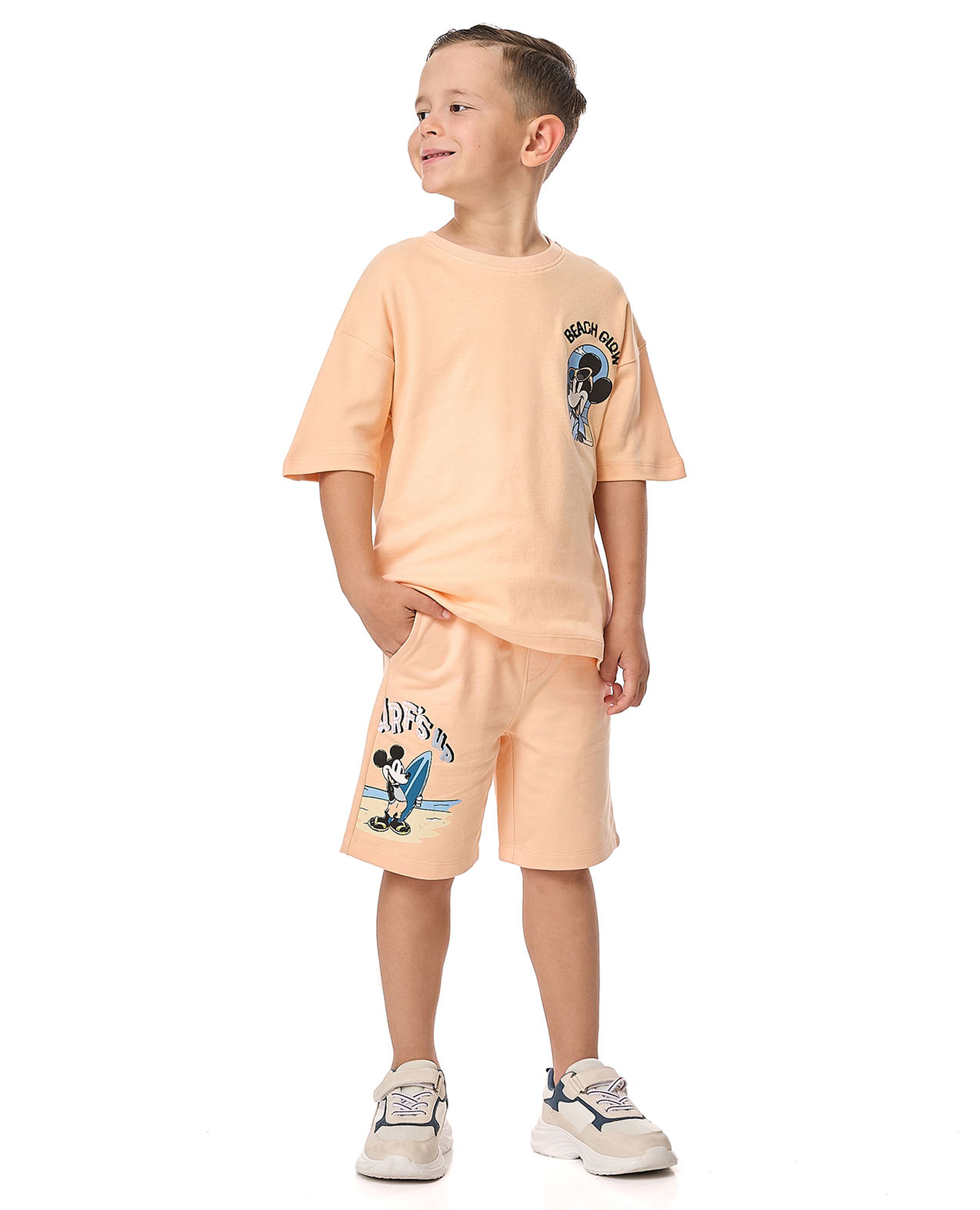 شورت بطبعة ميكي ماوس وإغلاق برباط شد