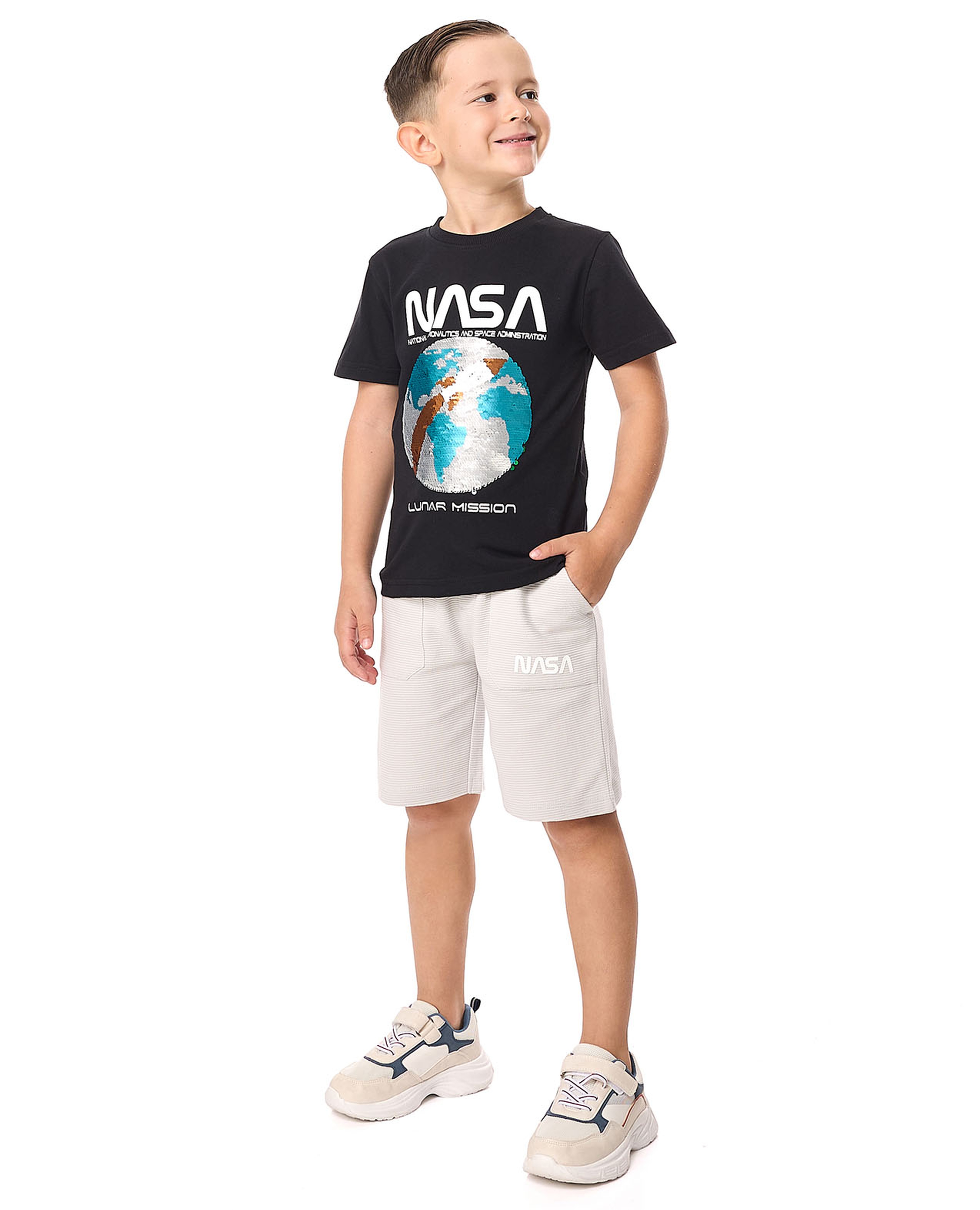 طقم شورت وتيشيرت بترتر