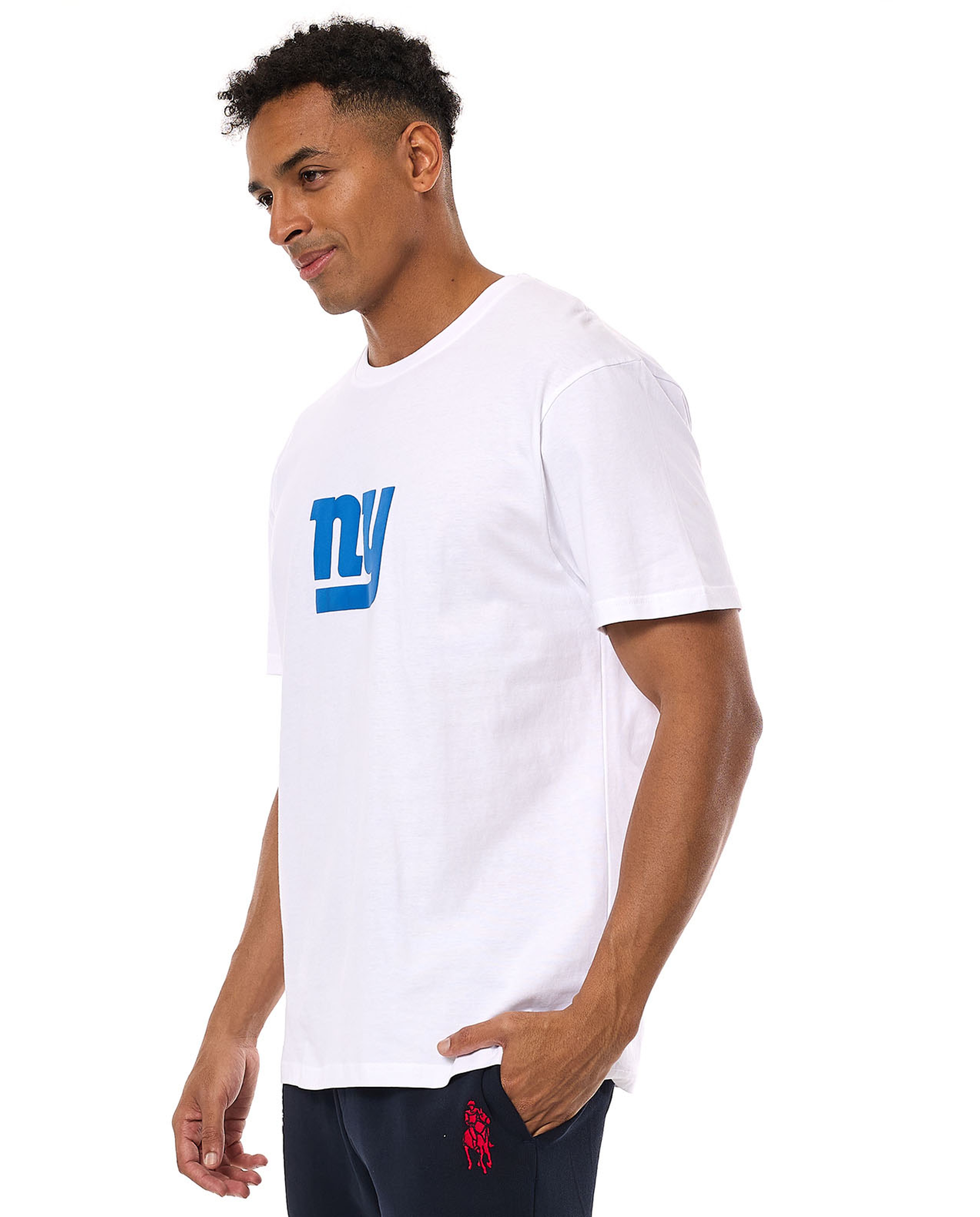 تيشيرت بأكمام قصيرة ورقبة مستديرة