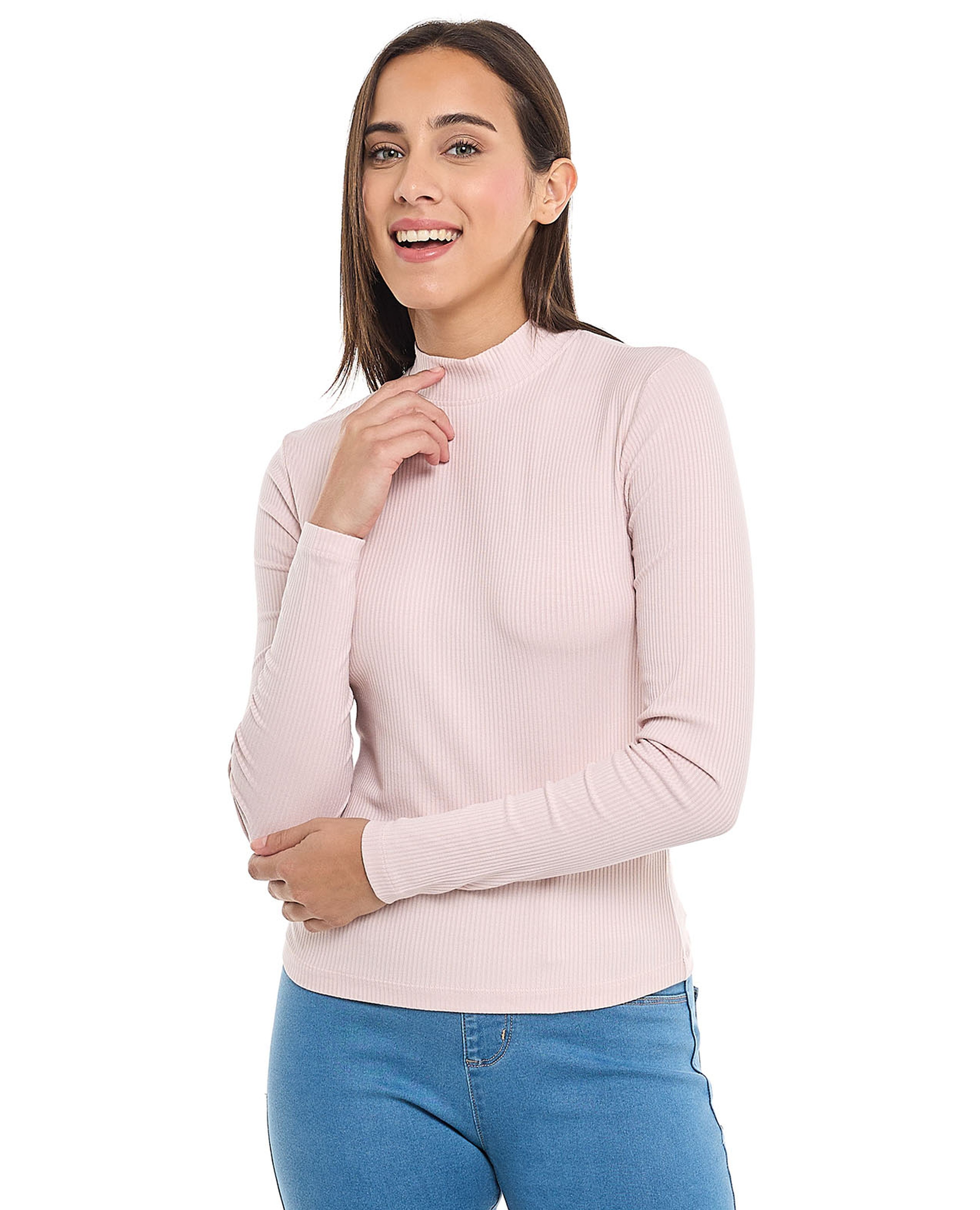 توب مرن بياقة وهمية وأكمام طويلة