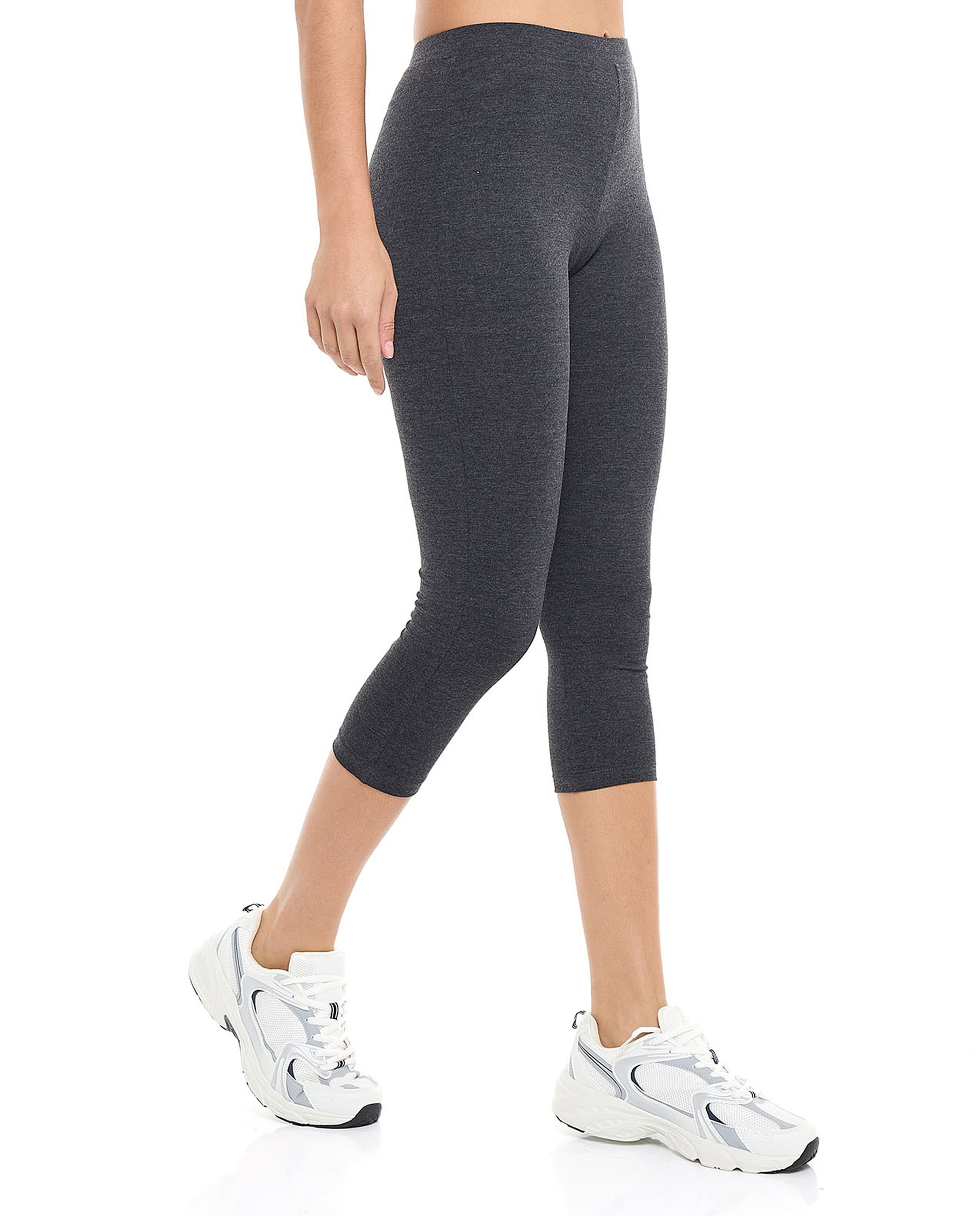 Solid 3/4 Leggings with Elastic Waist