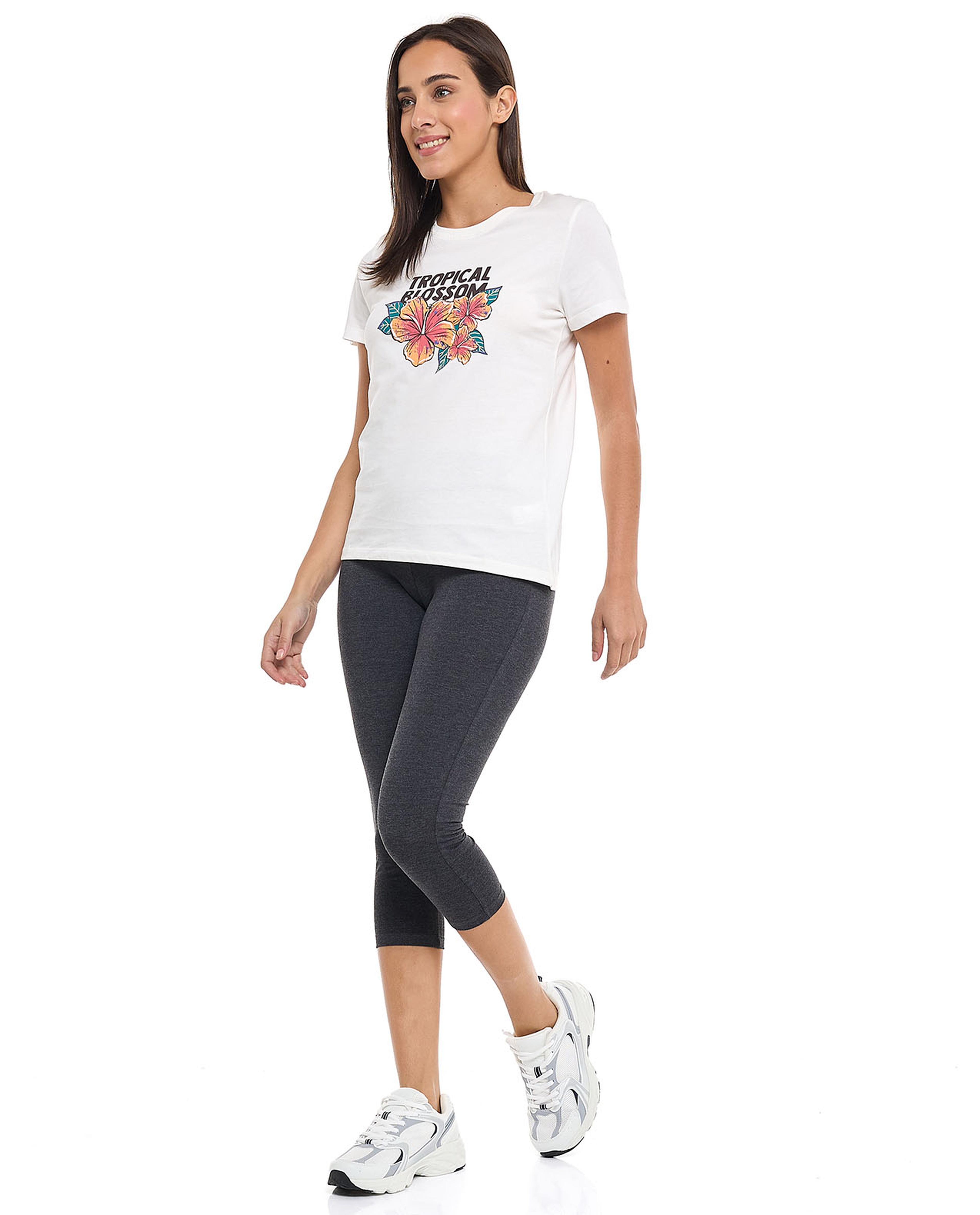 Solid 3/4 Leggings with Elastic Waist