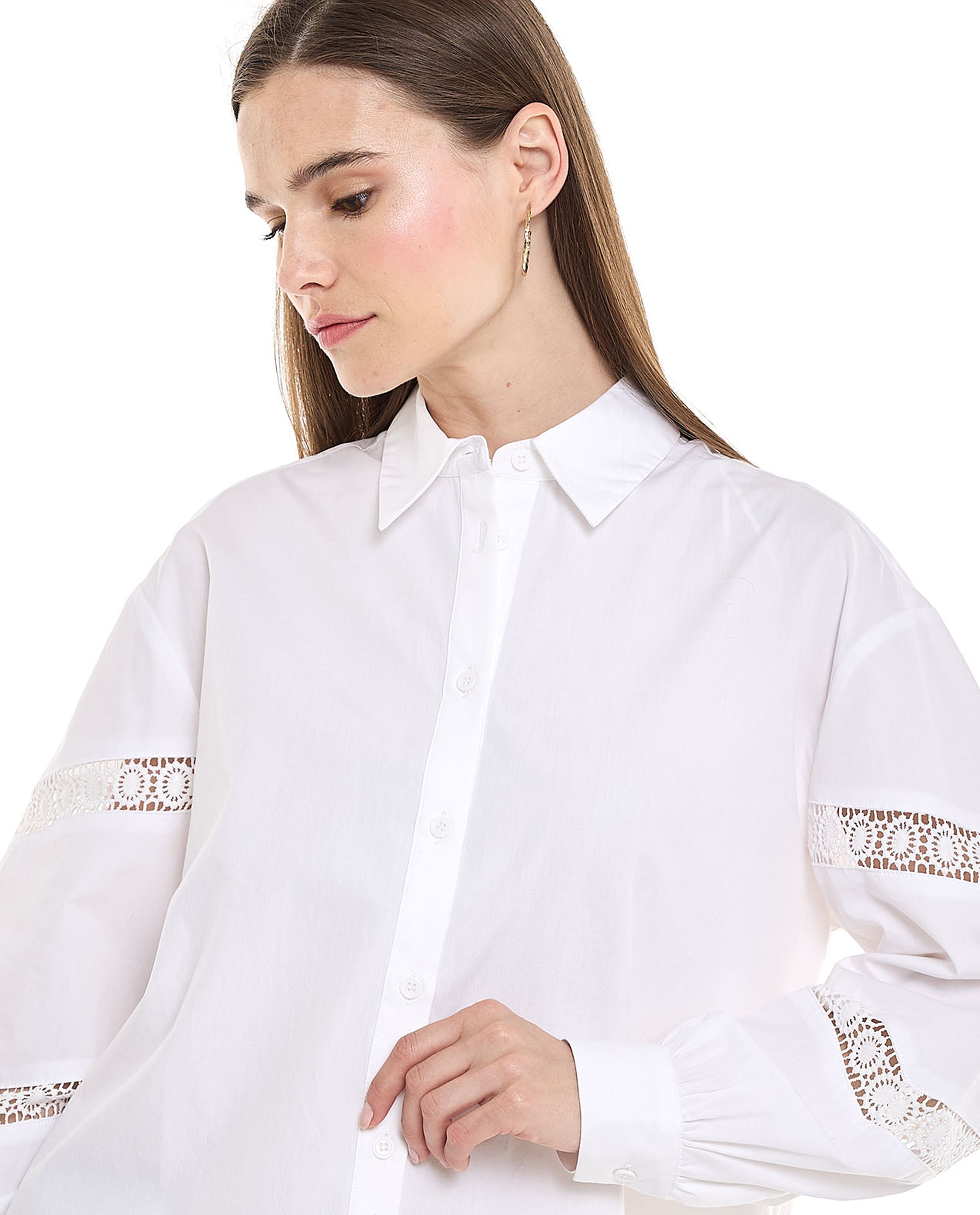 Lace Trim Short with Classic Collar and Long Sleeves