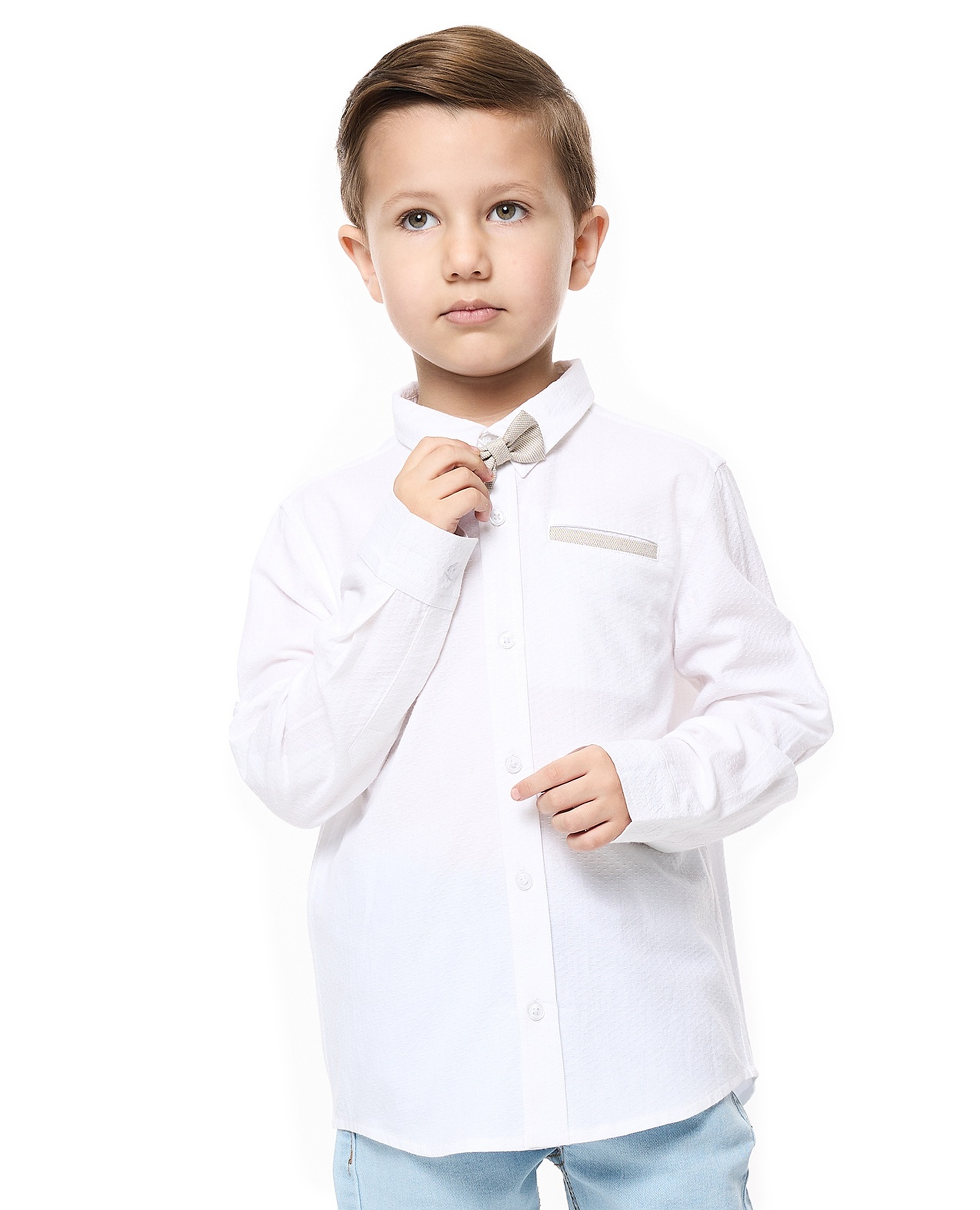 قميص سادة بياقة كلاسيكية وأكمام طويلة