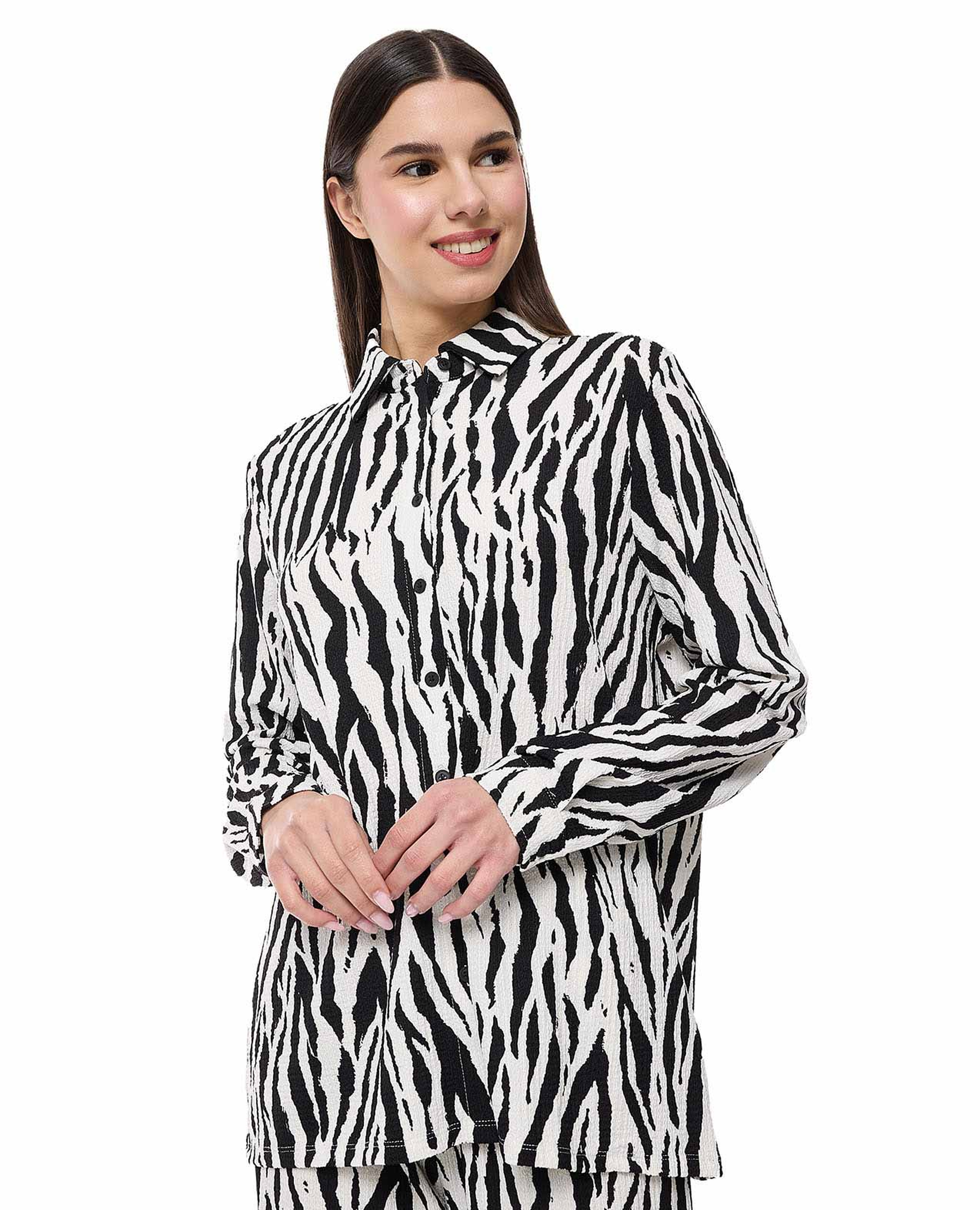 تونيك قميص بطبعة وأكمام طويلة