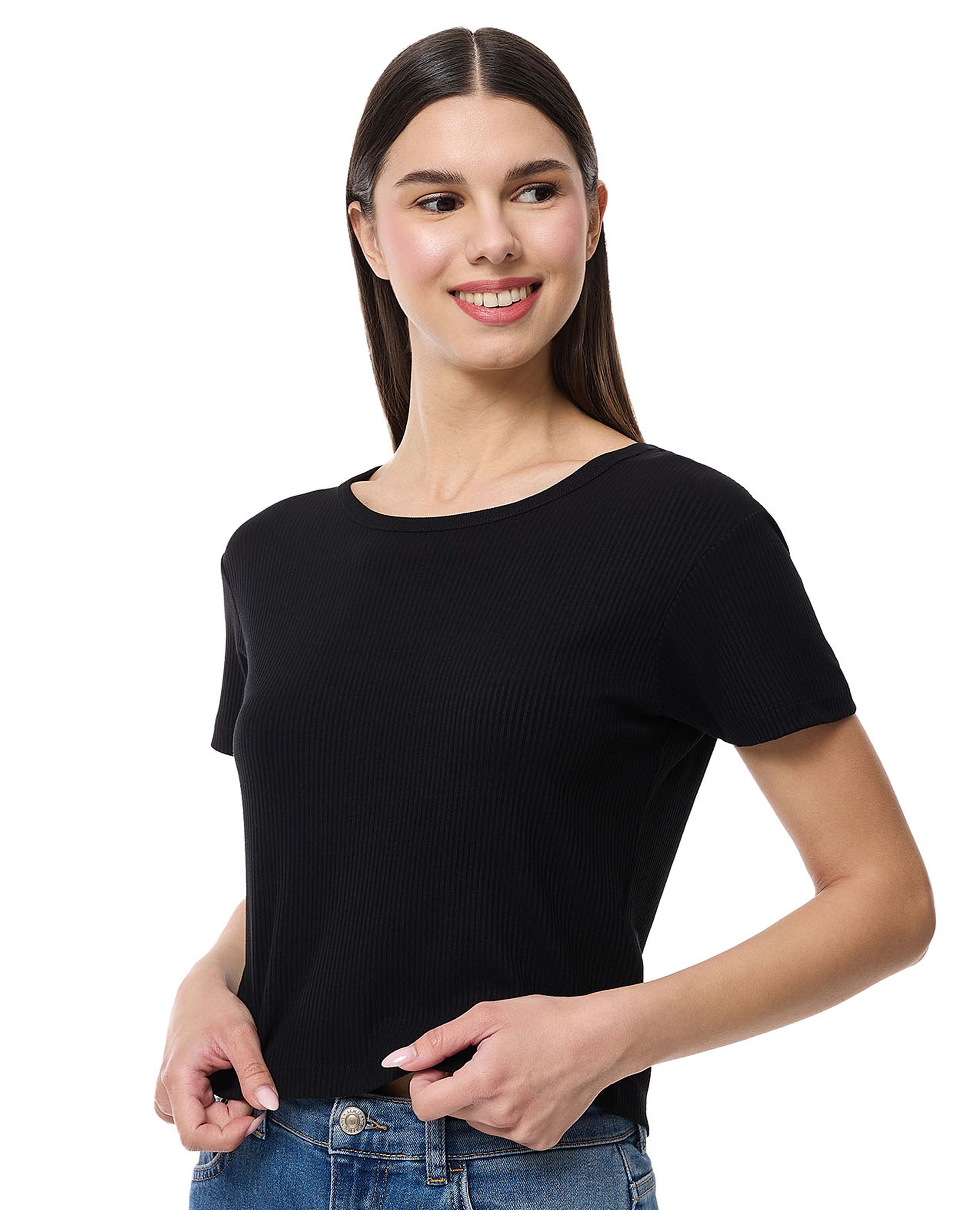 Ribbed Top with Round Neck and Short Sleeves