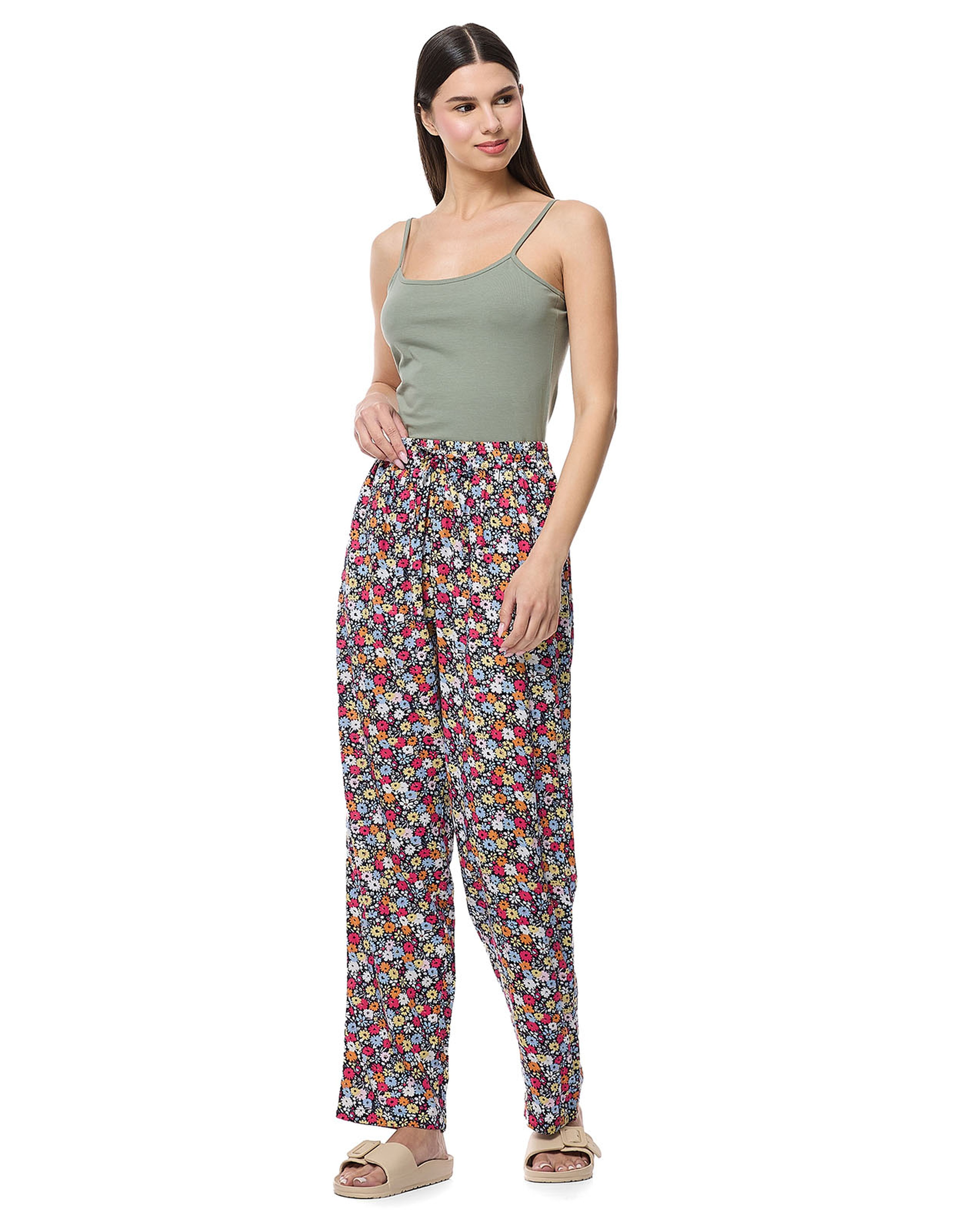 بنطال بيجاما برباط على الخصر وطبعة