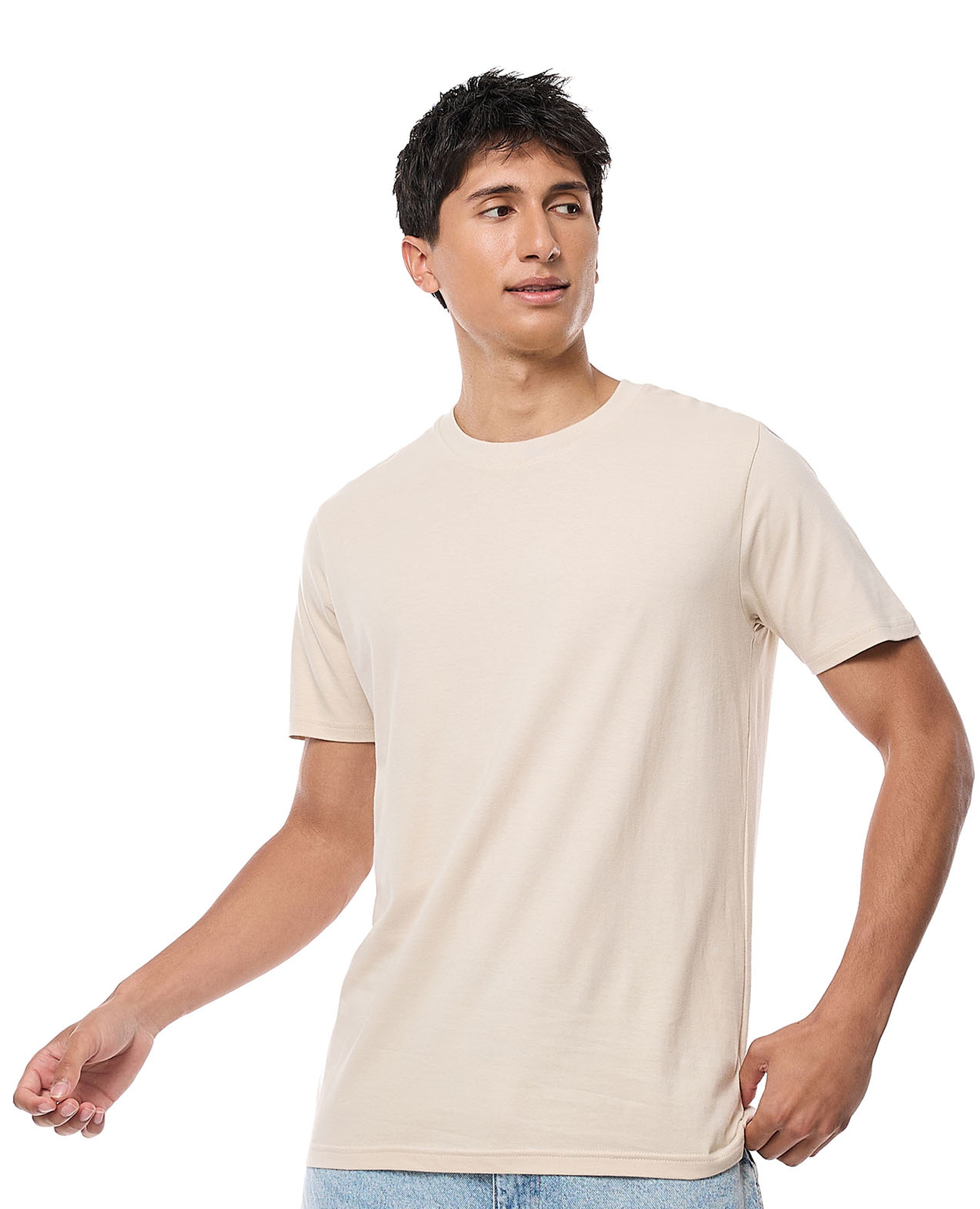 تيشيرت سادة برقبة مستديرة وأكمام قصيرة