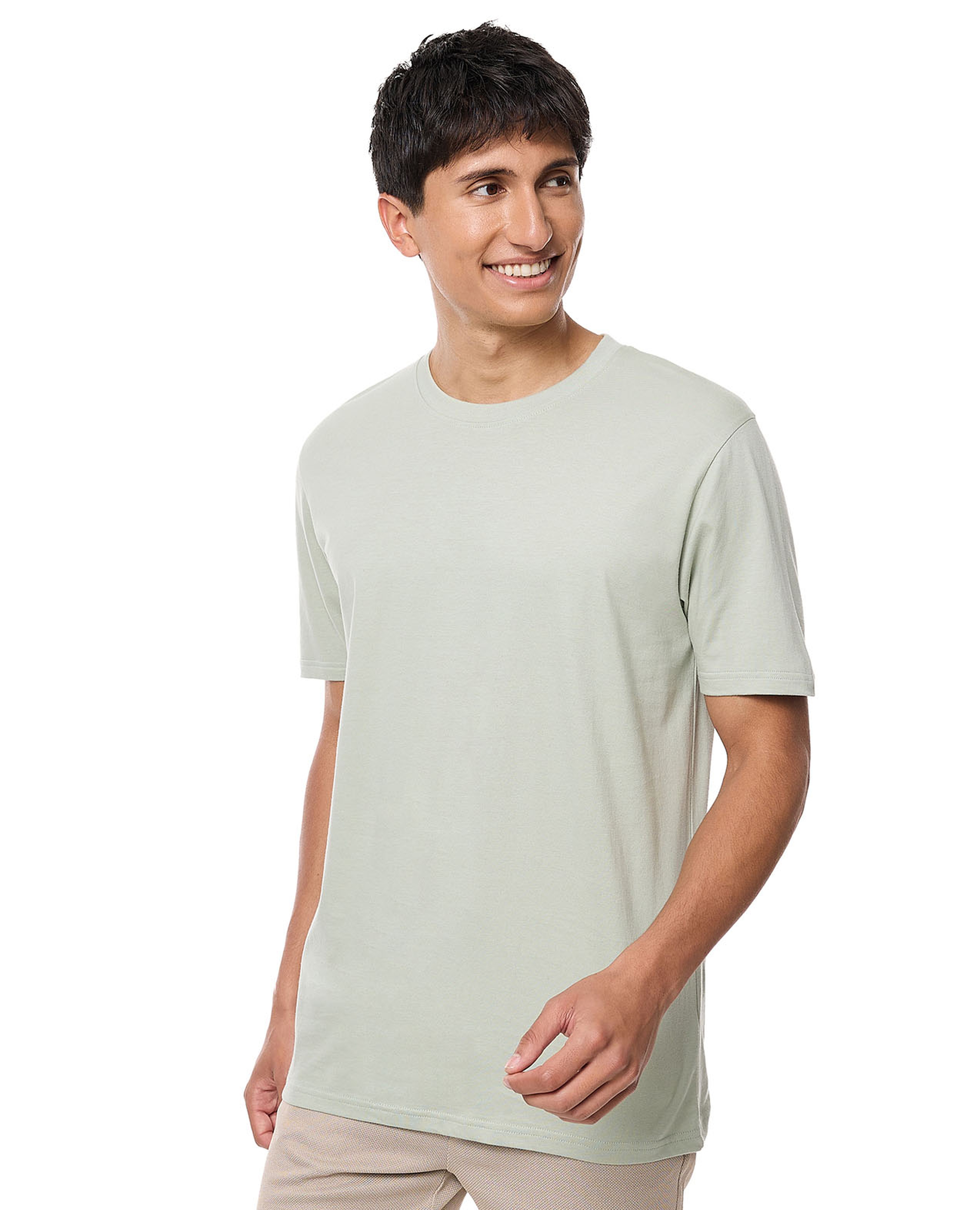 تيشيرت سادة برقبة مستديرة وأكمام قصيرة