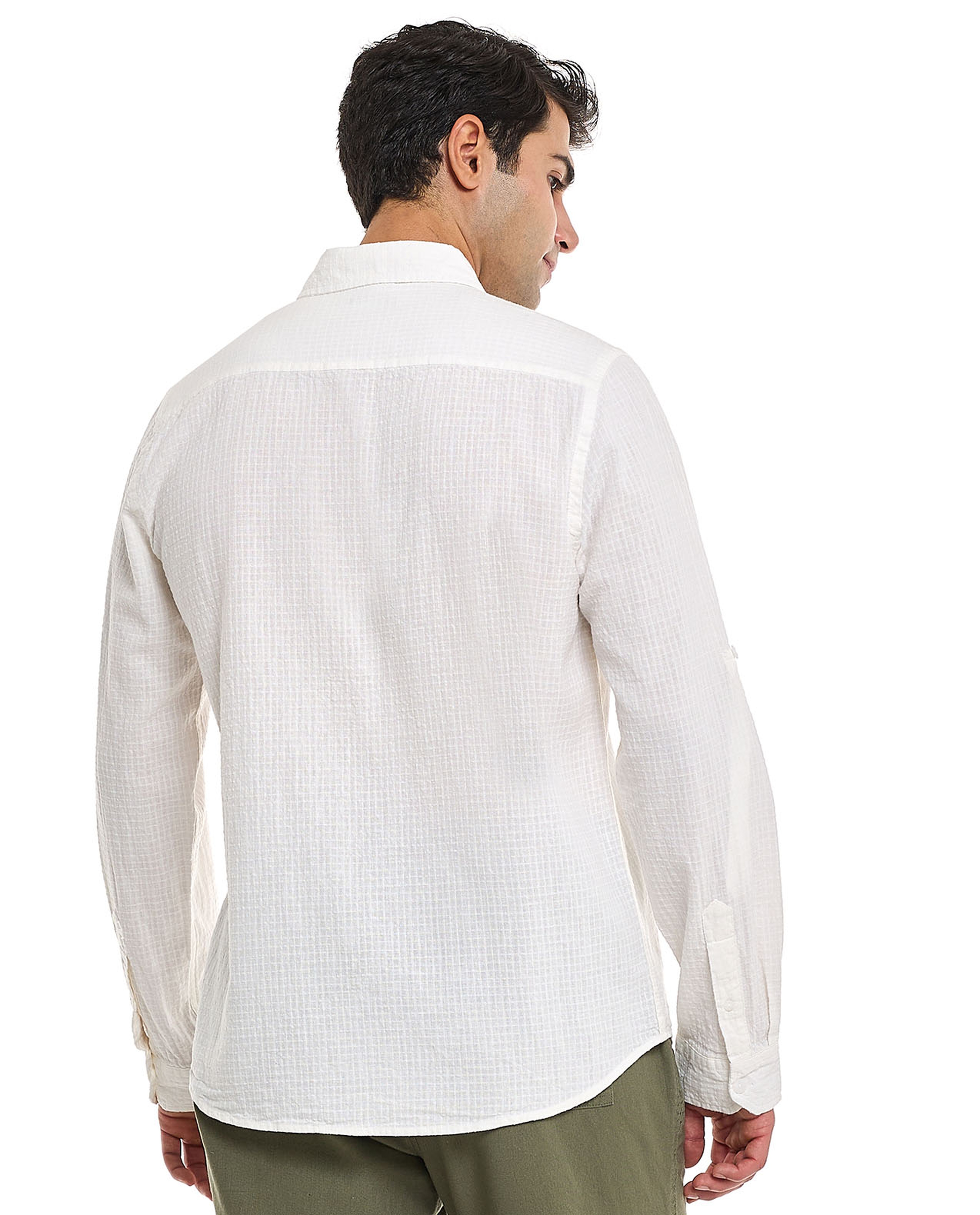 Solid Shirt With Spread Collar and Long Sleeves