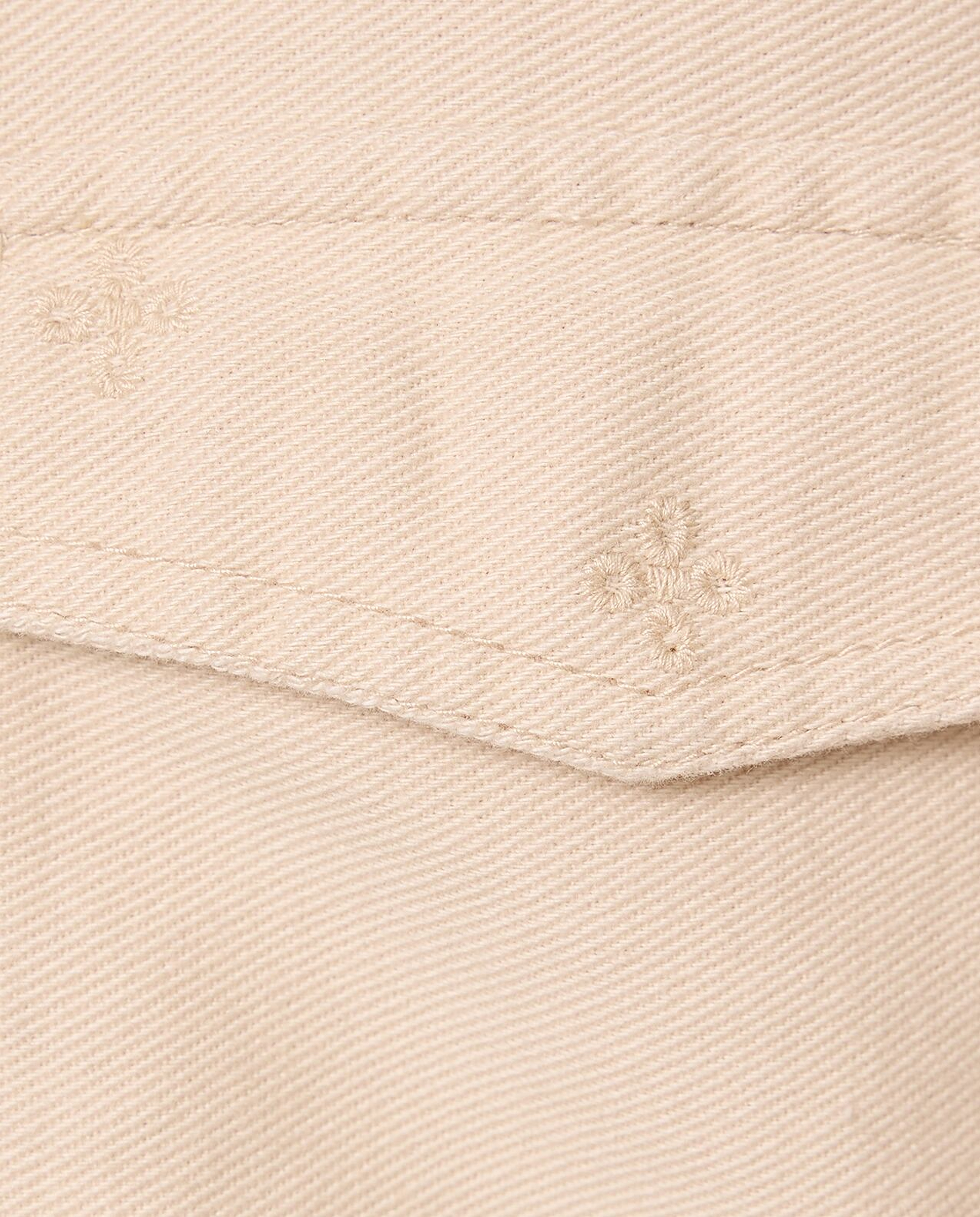 Pocket Detail Denim Jacket with Classic Collar and Long Sleeves