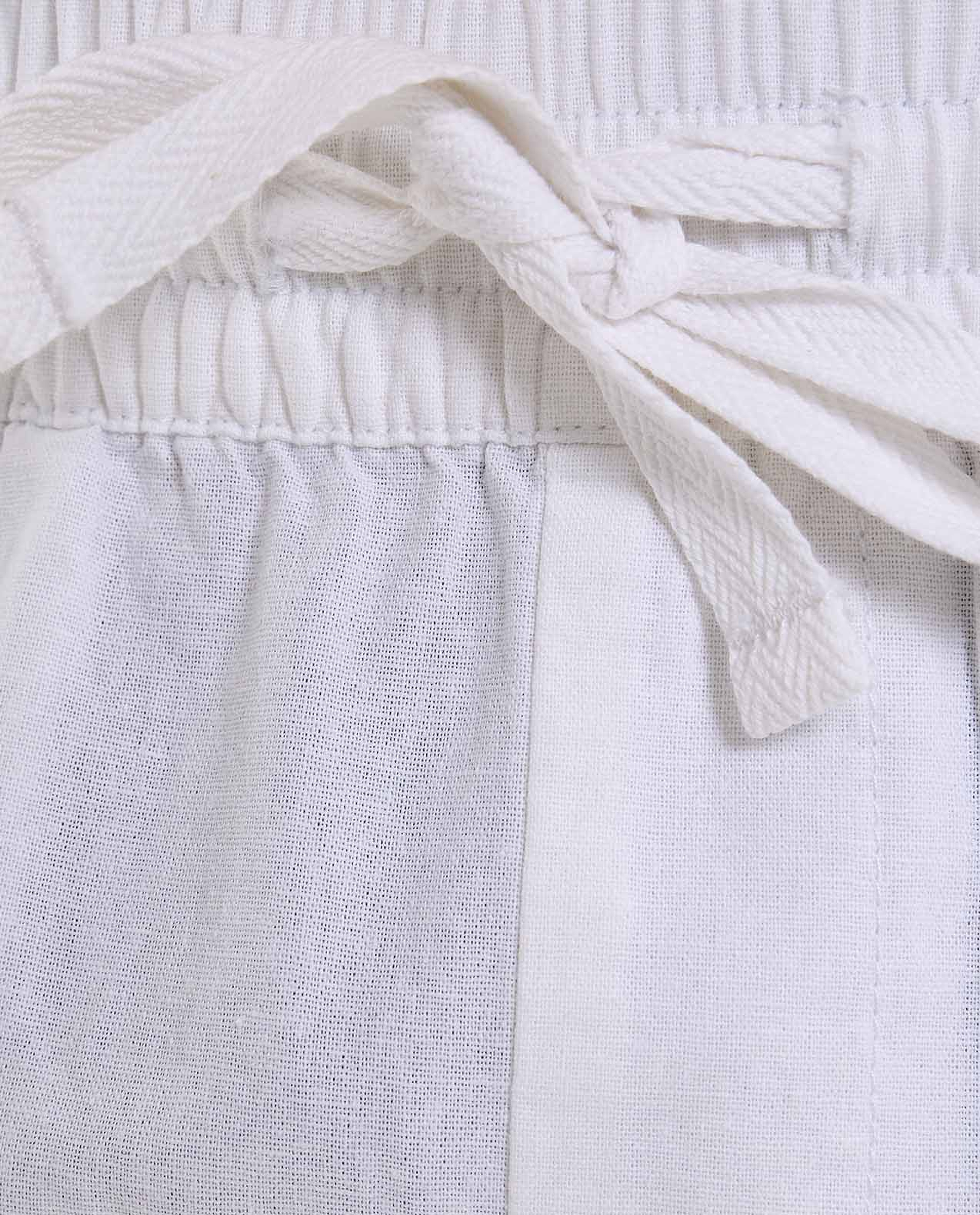 Solid Shorts With Drawstring Waist