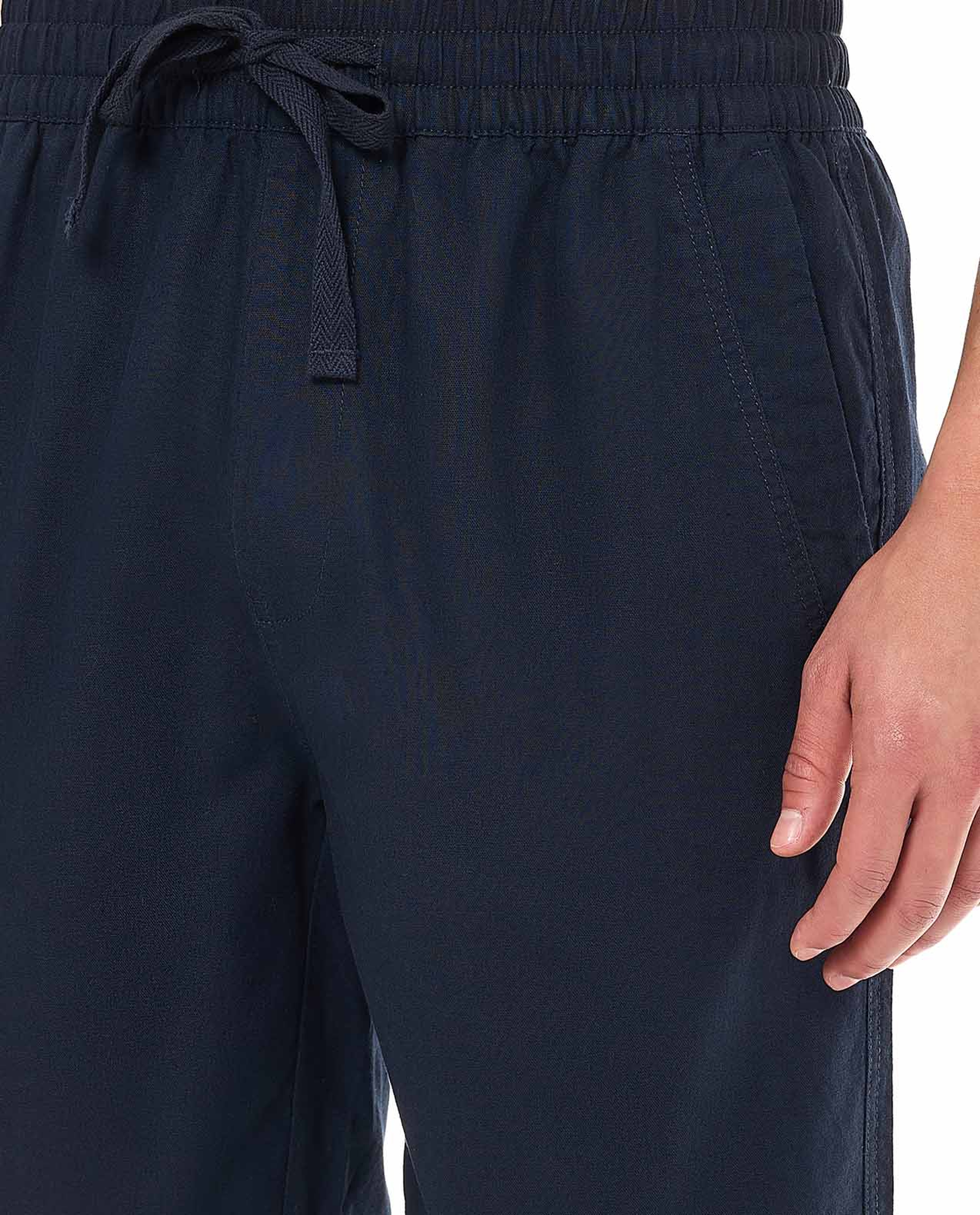 Solid Shorts With Drawstring Waist