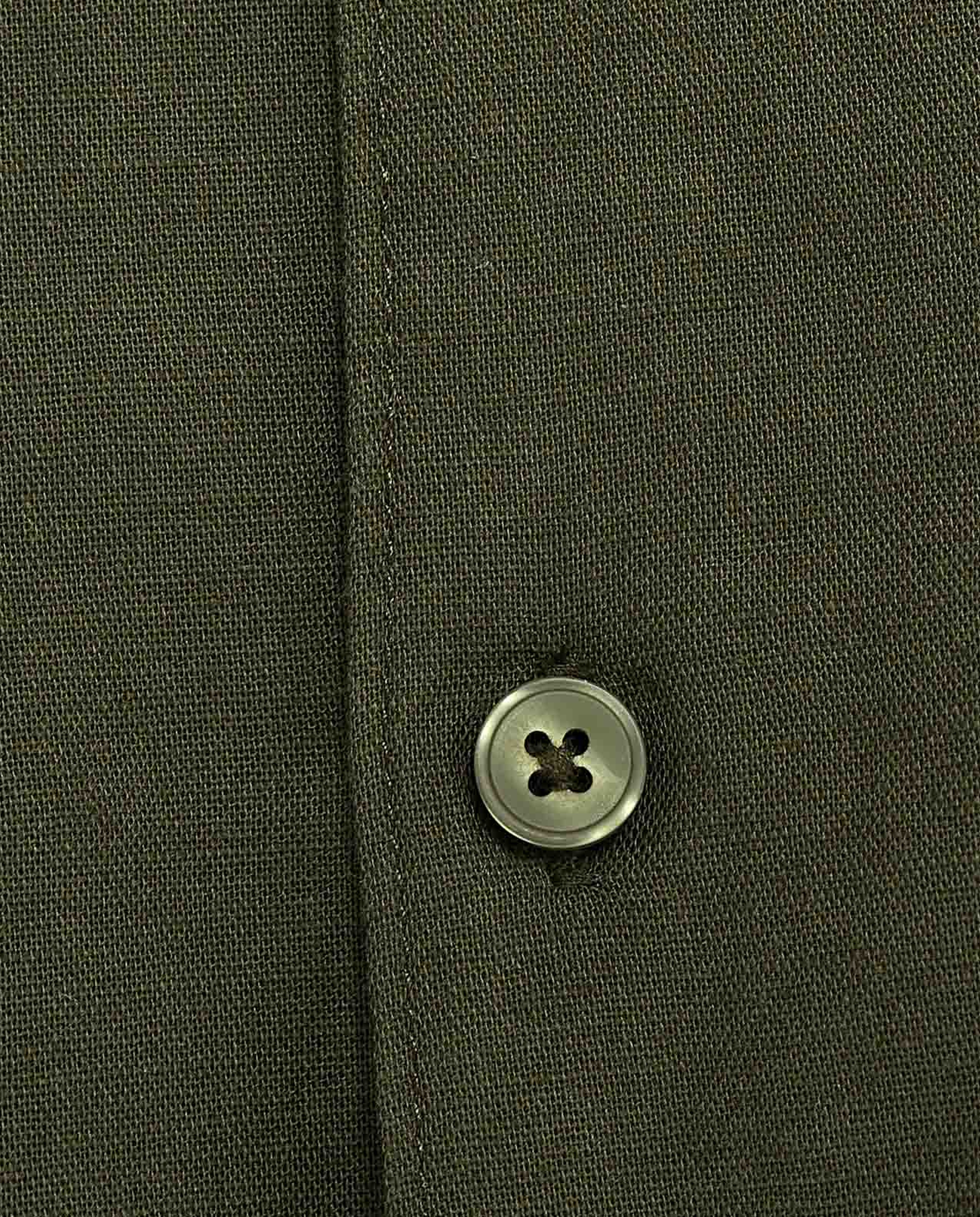 Solid Shirt With Spread Collar and Short Sleeves